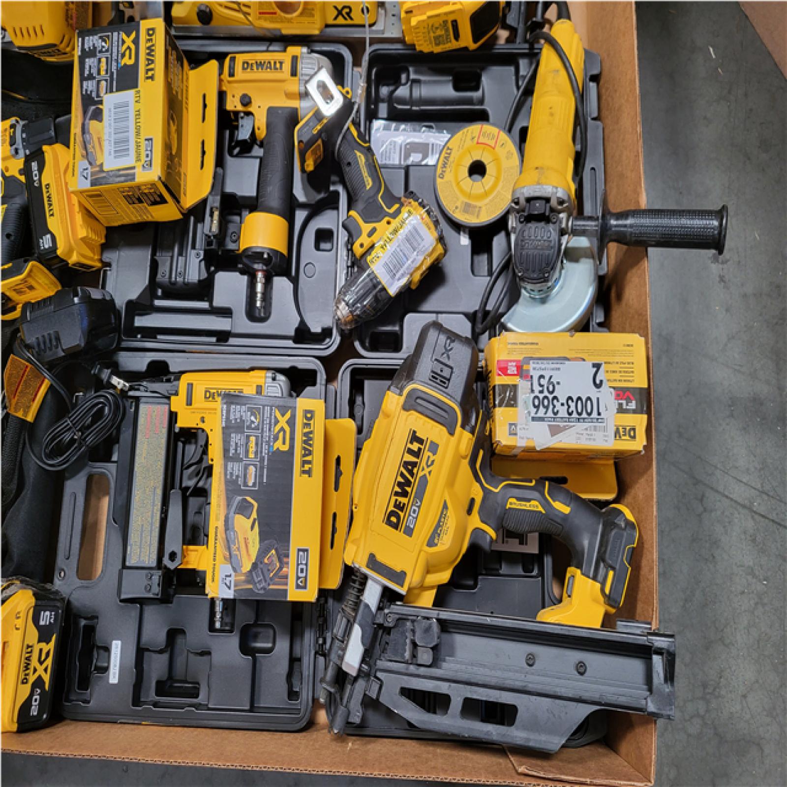 CALIFORNIA AS-IS TOOL PALLET