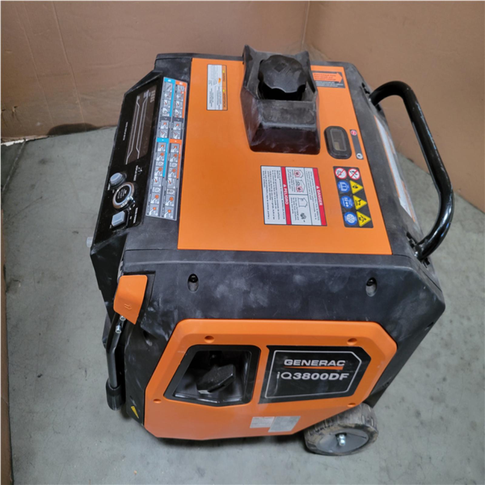 CALIFORNIA AS-IS GENERAC 3 800/3 00-WATT DUAL FUEL INVERTER GENERATOR