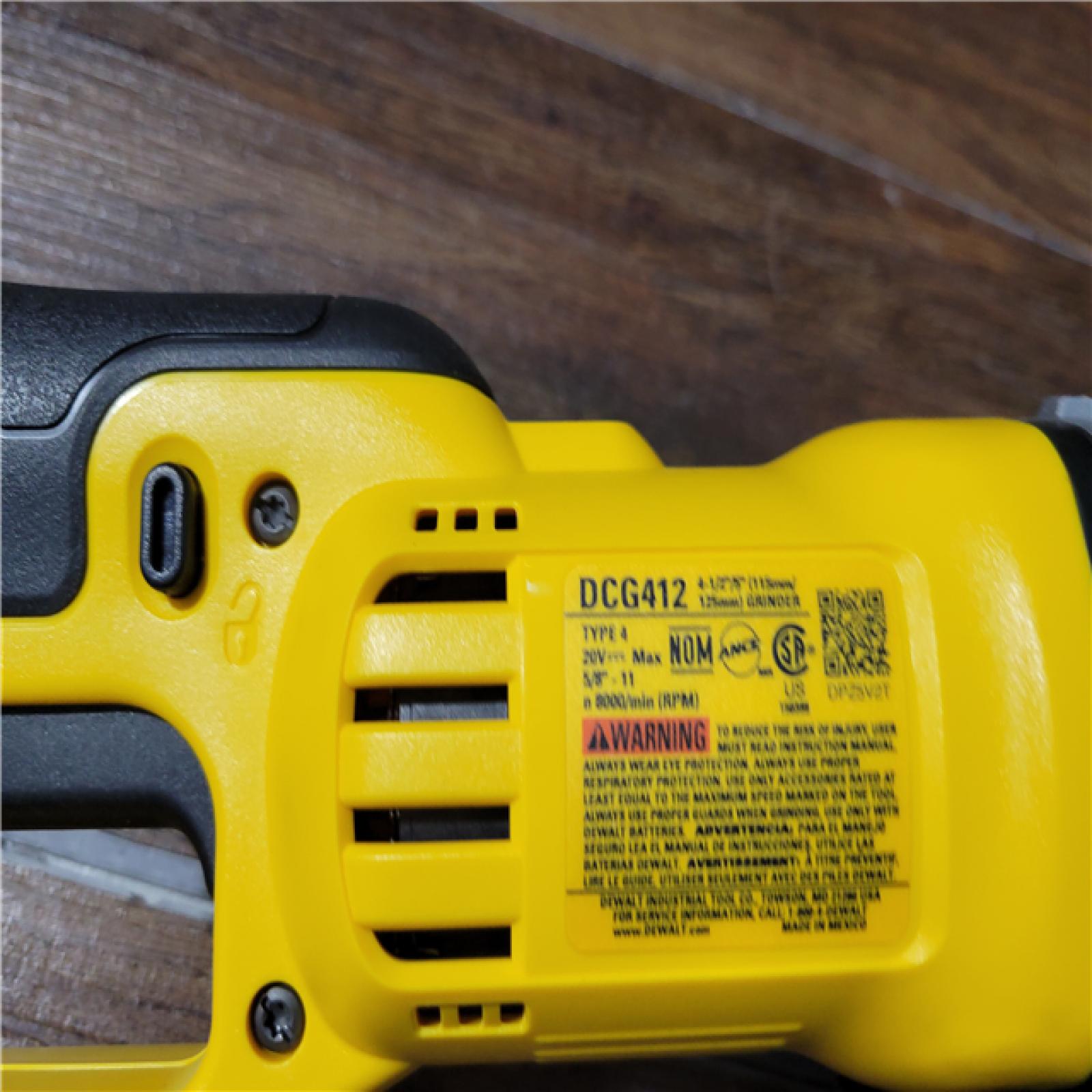 CALIFORNIA NEW DEWALT 10-TOOL COMBO KIT(BATTERIES,CHARGER,AND BAGS INCLUDED)