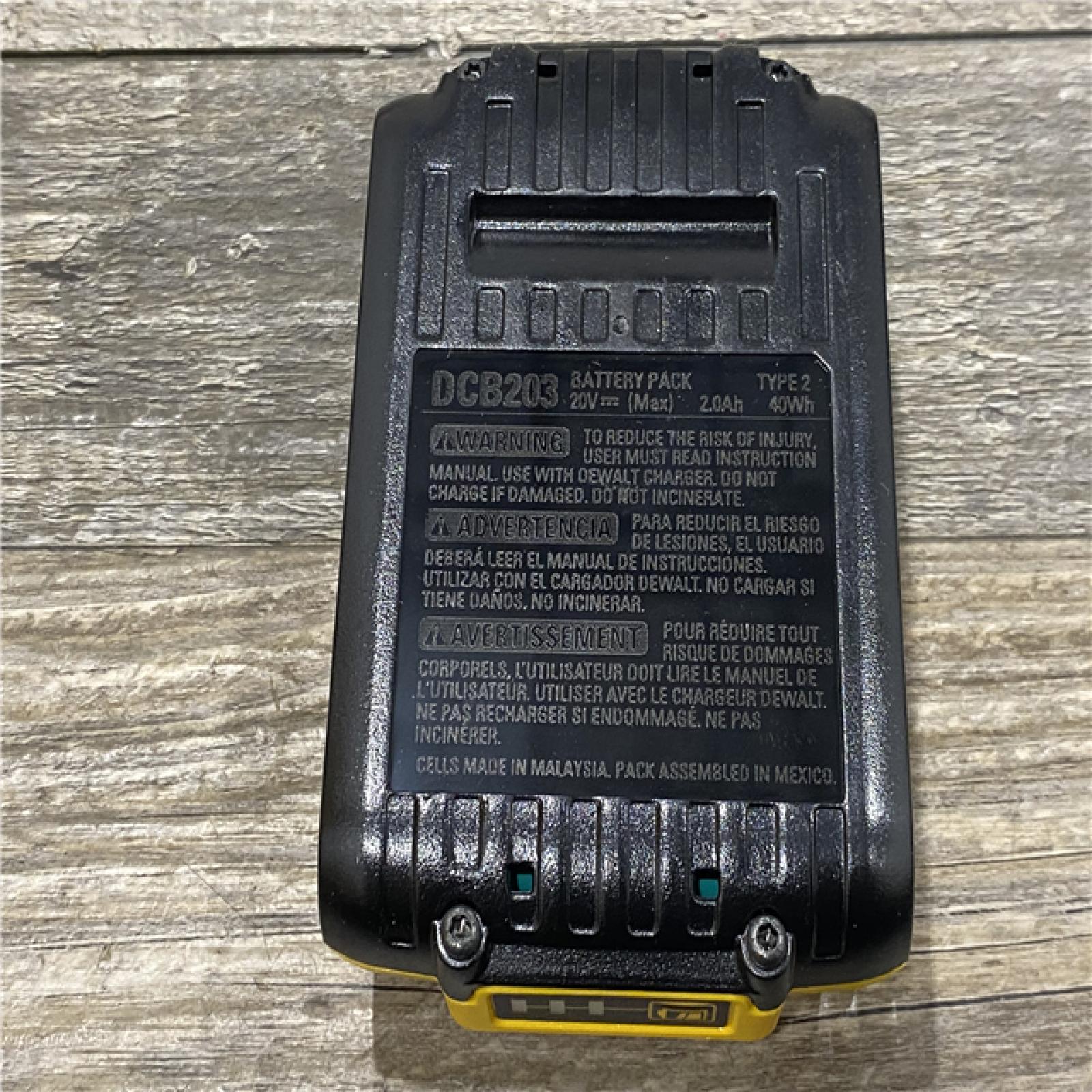 AS-IS DEWALT Atomic 20V Max Lithium-Ion Brushless Cordless Compact 1/4 in. Impact Driver Kit