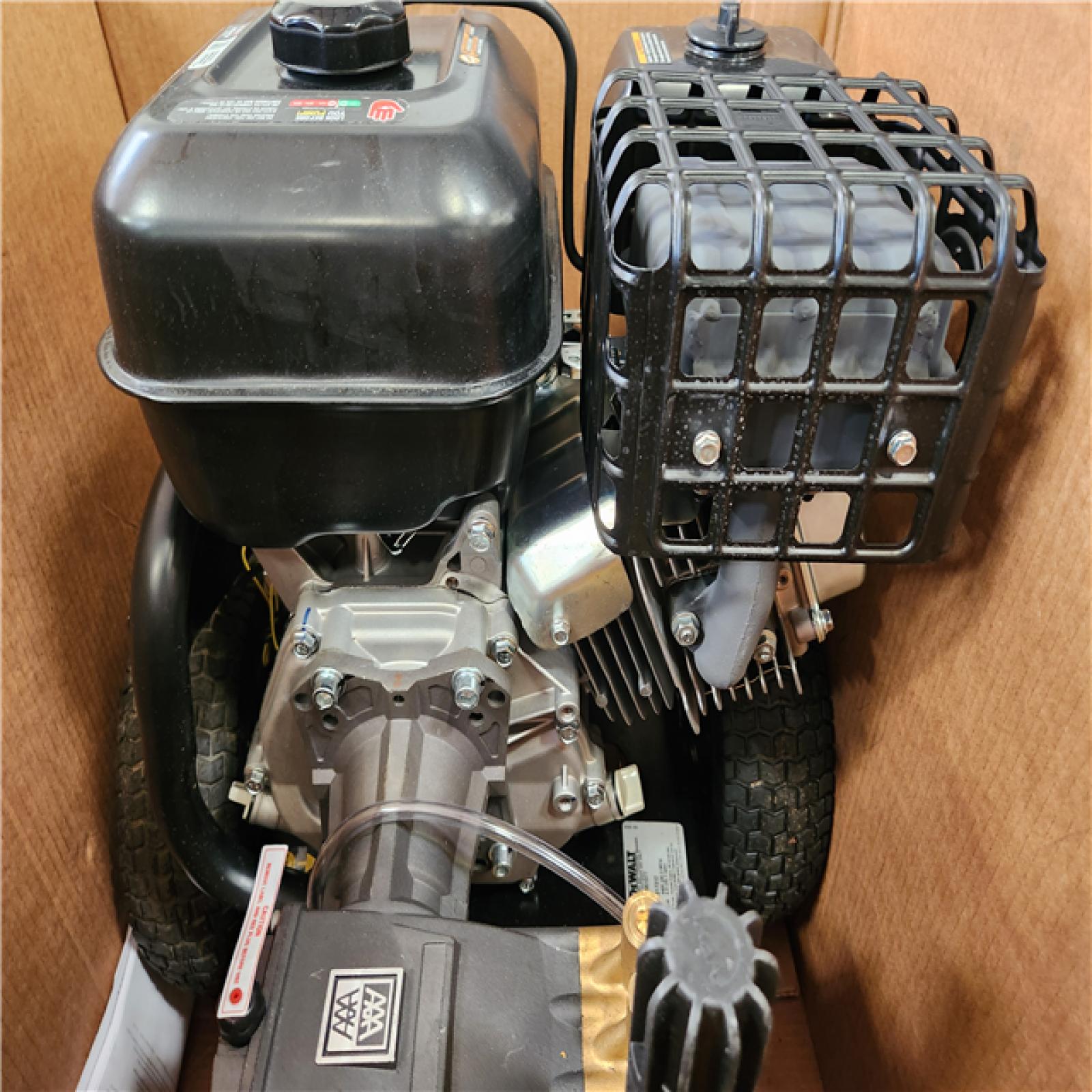Phoenix NEW DEWALT 4400 PSI 4.0 GPM Cold Water Gas Pressure Washer (No Gun)