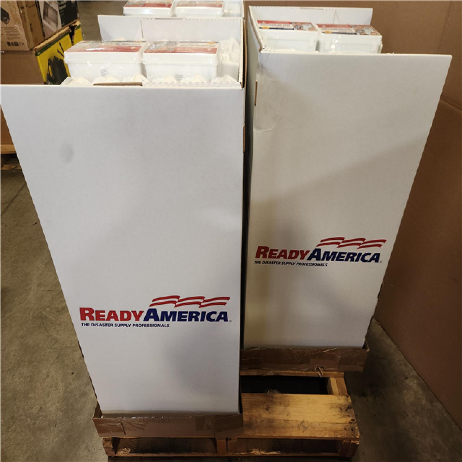 Phoenix NEW Ready America 77-Piece First Aid Kit Pallet (128-Kits) RV: $1 109