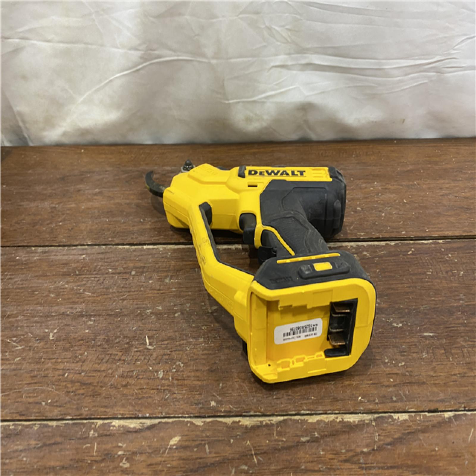 AS-IS DeWalt Cordless Pruner