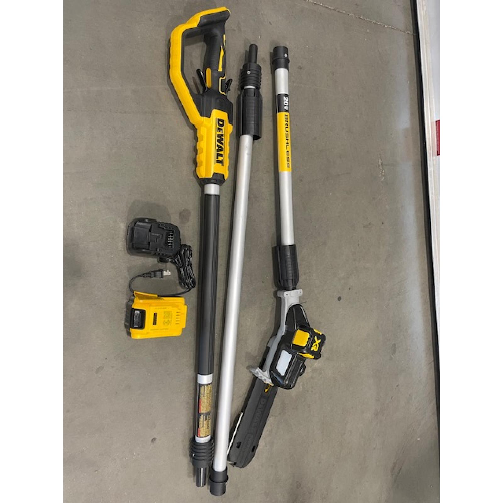 AS-IS Dewallt 20V MAX 8in. Brushless Cordless Battery Powered Pole Saw Kit with (1) 4 Ah Battery & Charger