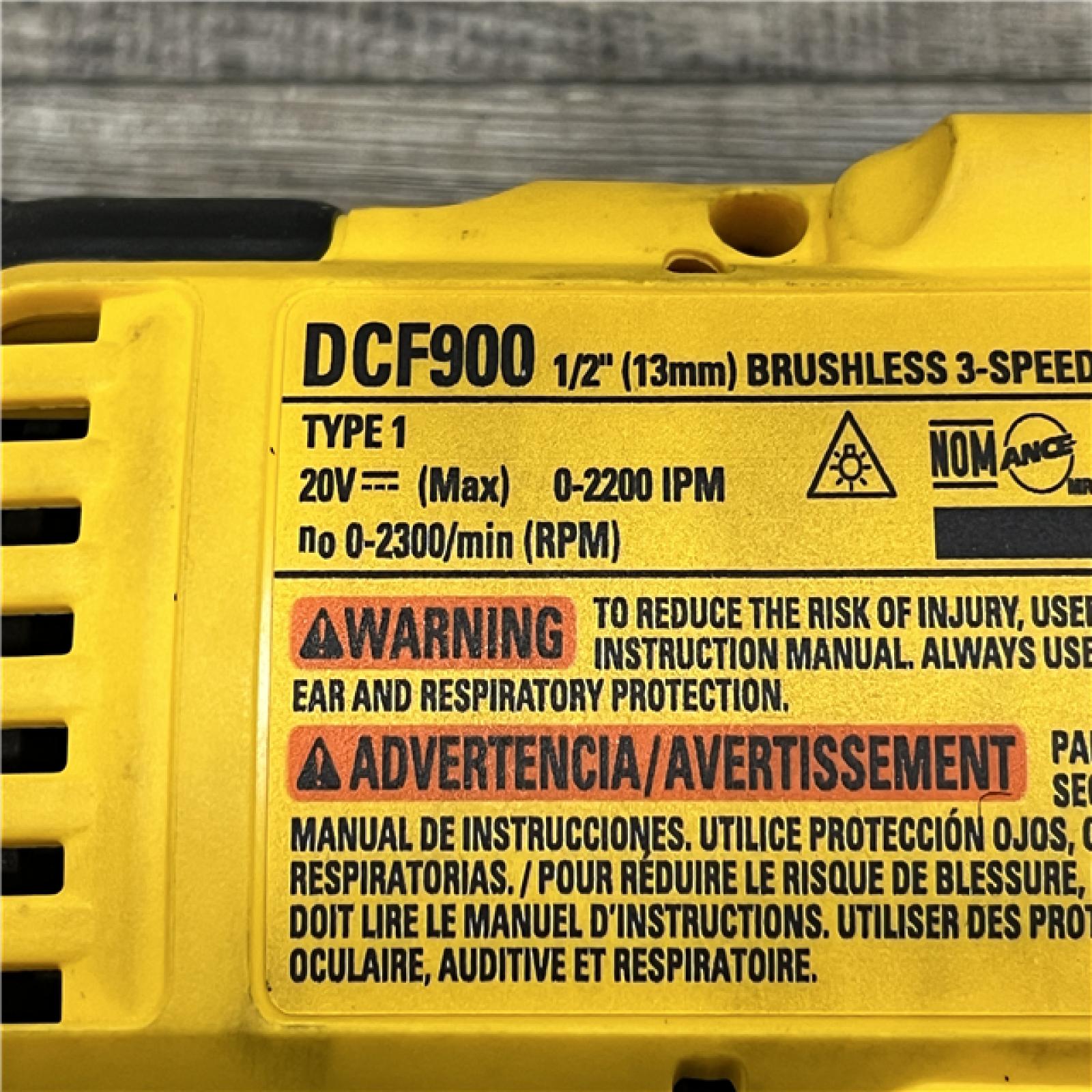 AS-IS DEWALT 20V MAX Lithium-Ion Cordless 1/2 in. Impact Wrench Kit