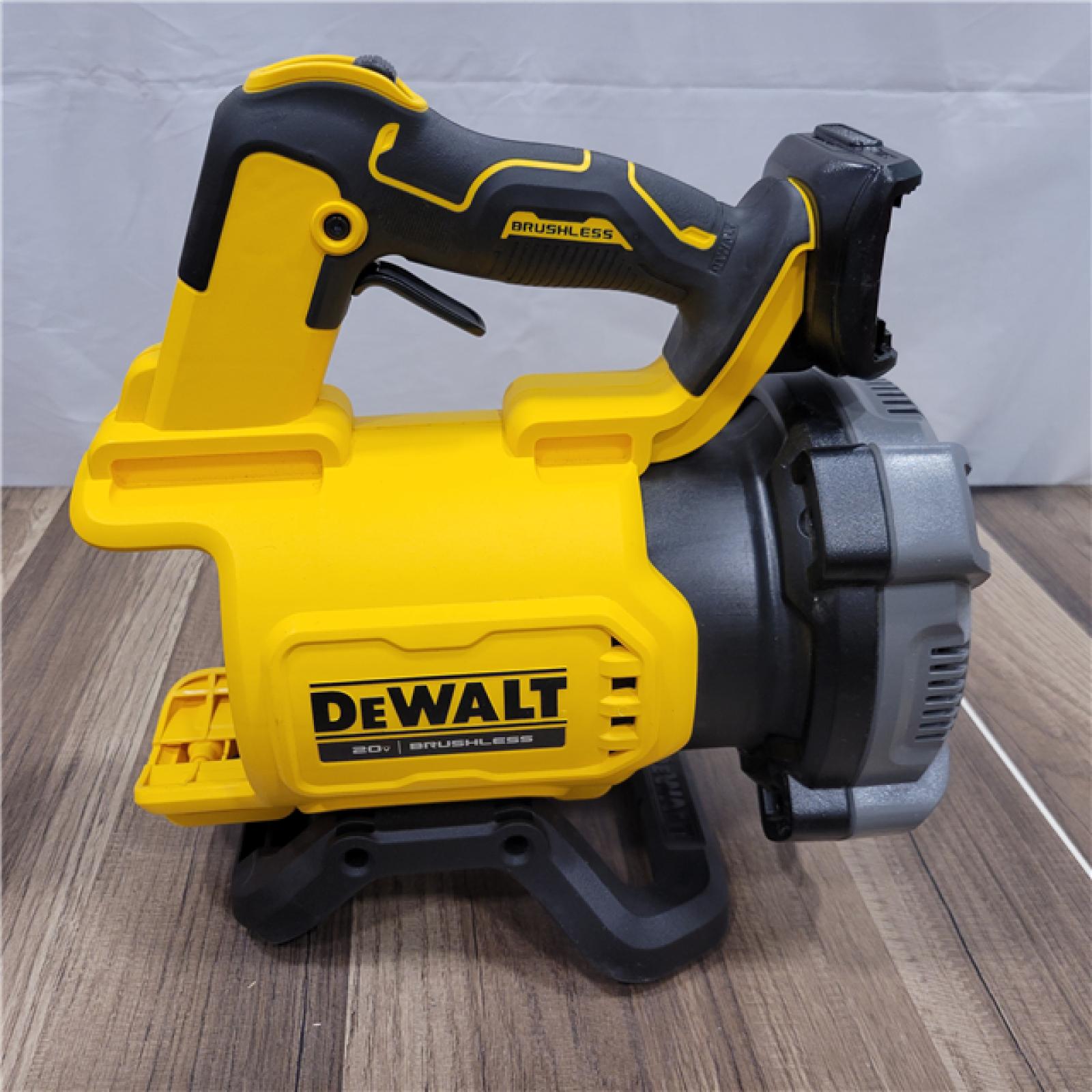 AS-IS DEWALT 20V MAX 125 MPH 450 CFM Brushless Cordless Battery Powered Blower (Tool Only)