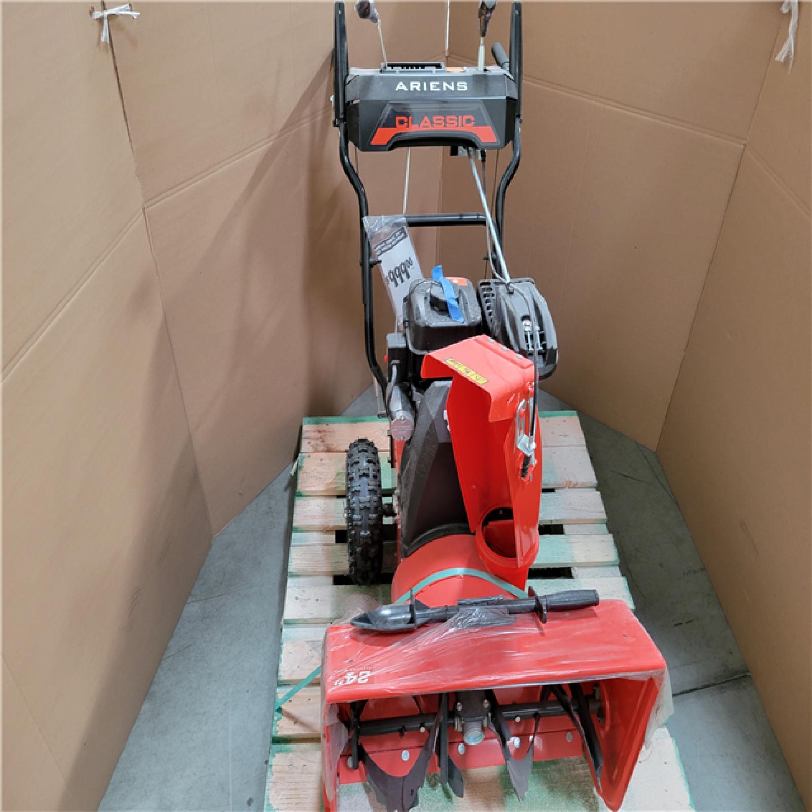 CALIFORNIA AS-IS ARIENS CLASSIC 24SNOW BLOWER