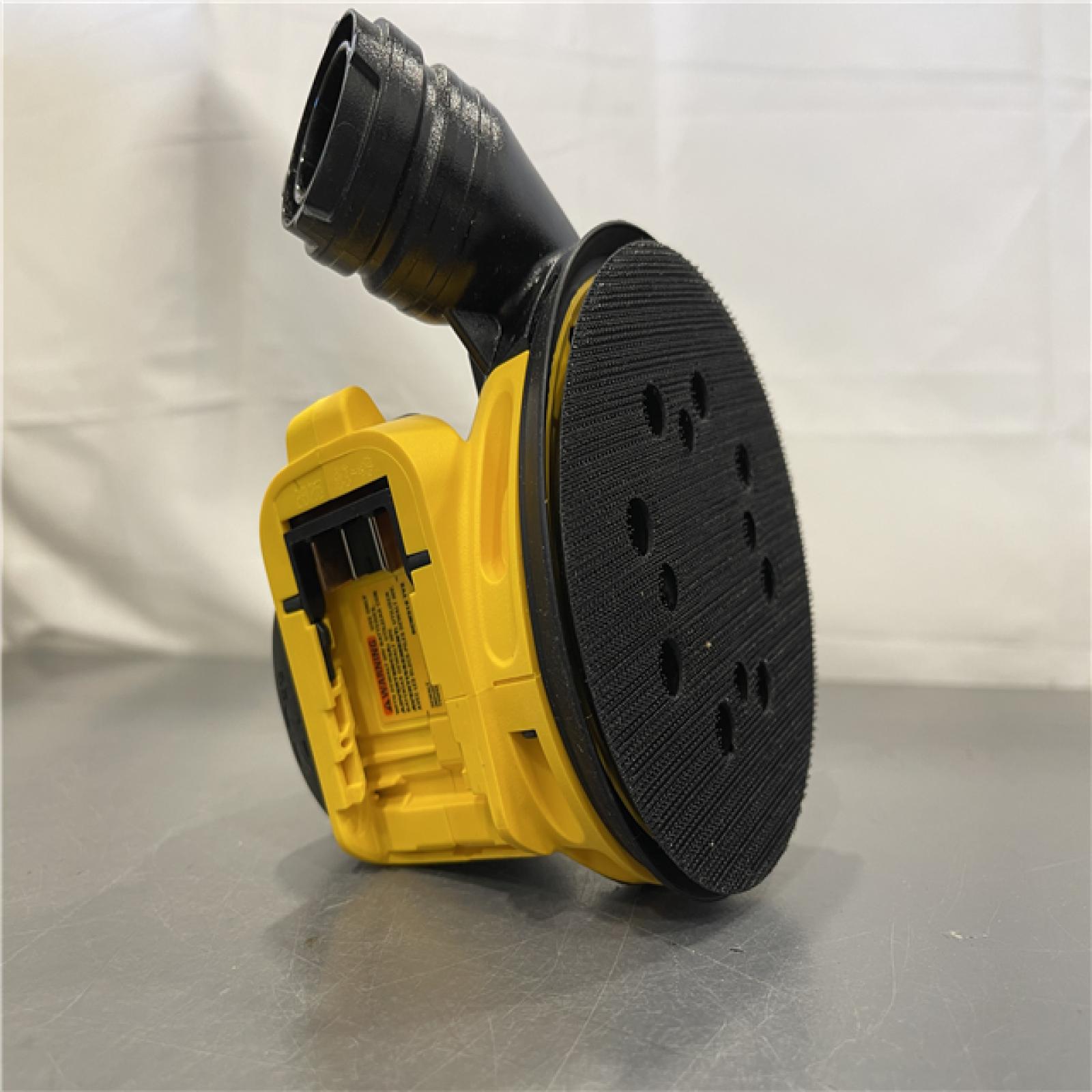 AS-IS - DEWALT 20V MAX XR Cordless Brushless 5 in. Random Orbital Sander (Tool Only)