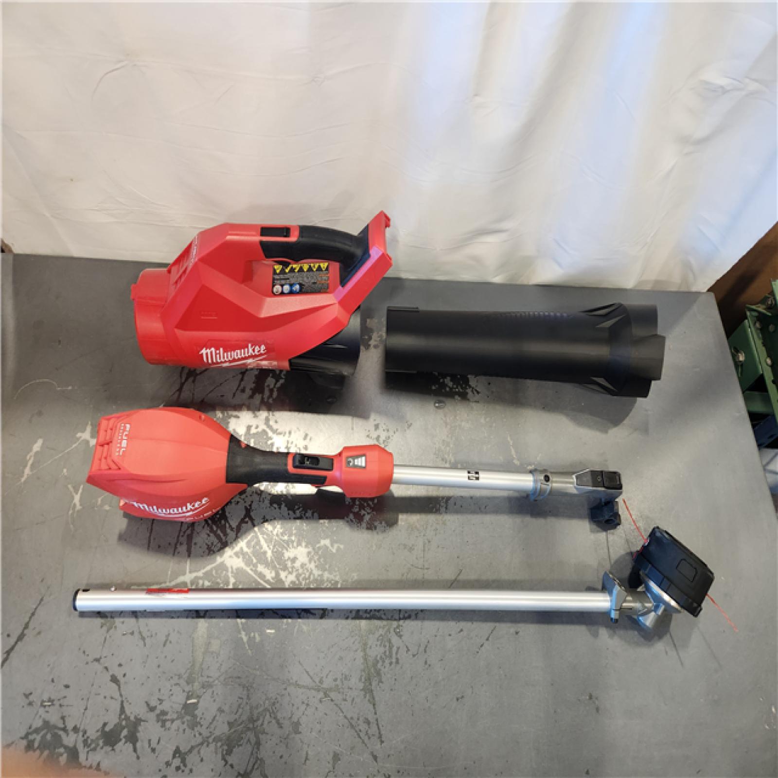 AS-IS- Milwaukee M18 FUEL String Trimmer/Blower Combo Kit