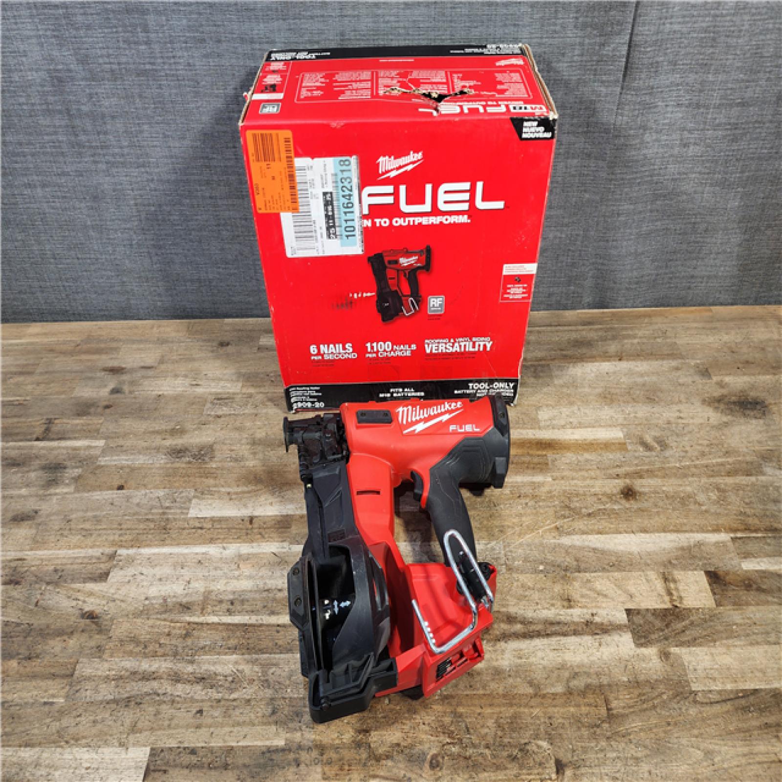 HOUSTON LOCATION - AS-IS Milwaukee FUEL 18-Volt Lithium-Ion Brushless Cordless Coil Roofing Nailer (Tool Only)