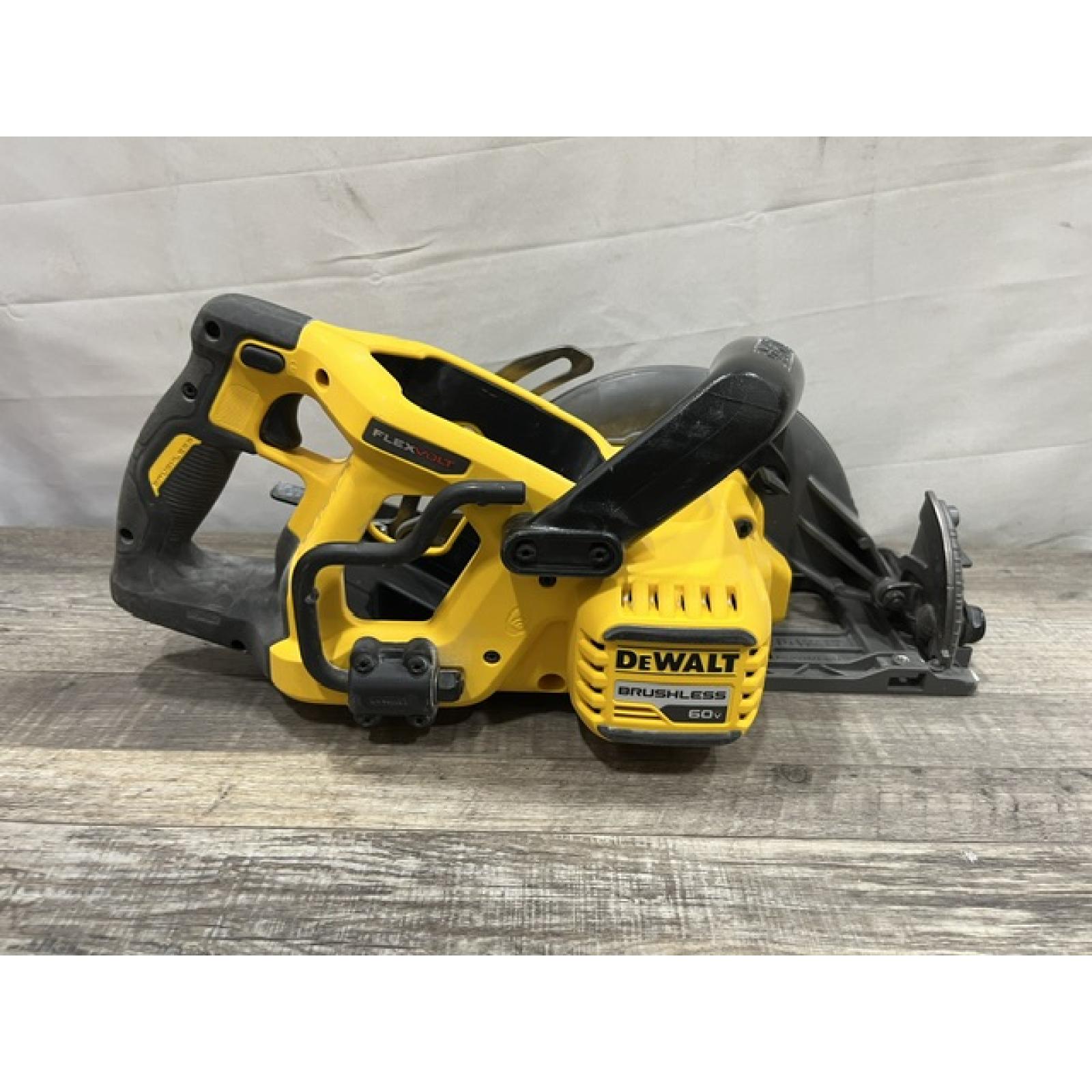 AS-IS DEWALT FLEXVOLT 60V MAX Cordless Brushless 7-1/4 in. Wormdrive Style Circular Saw (Tool Only)