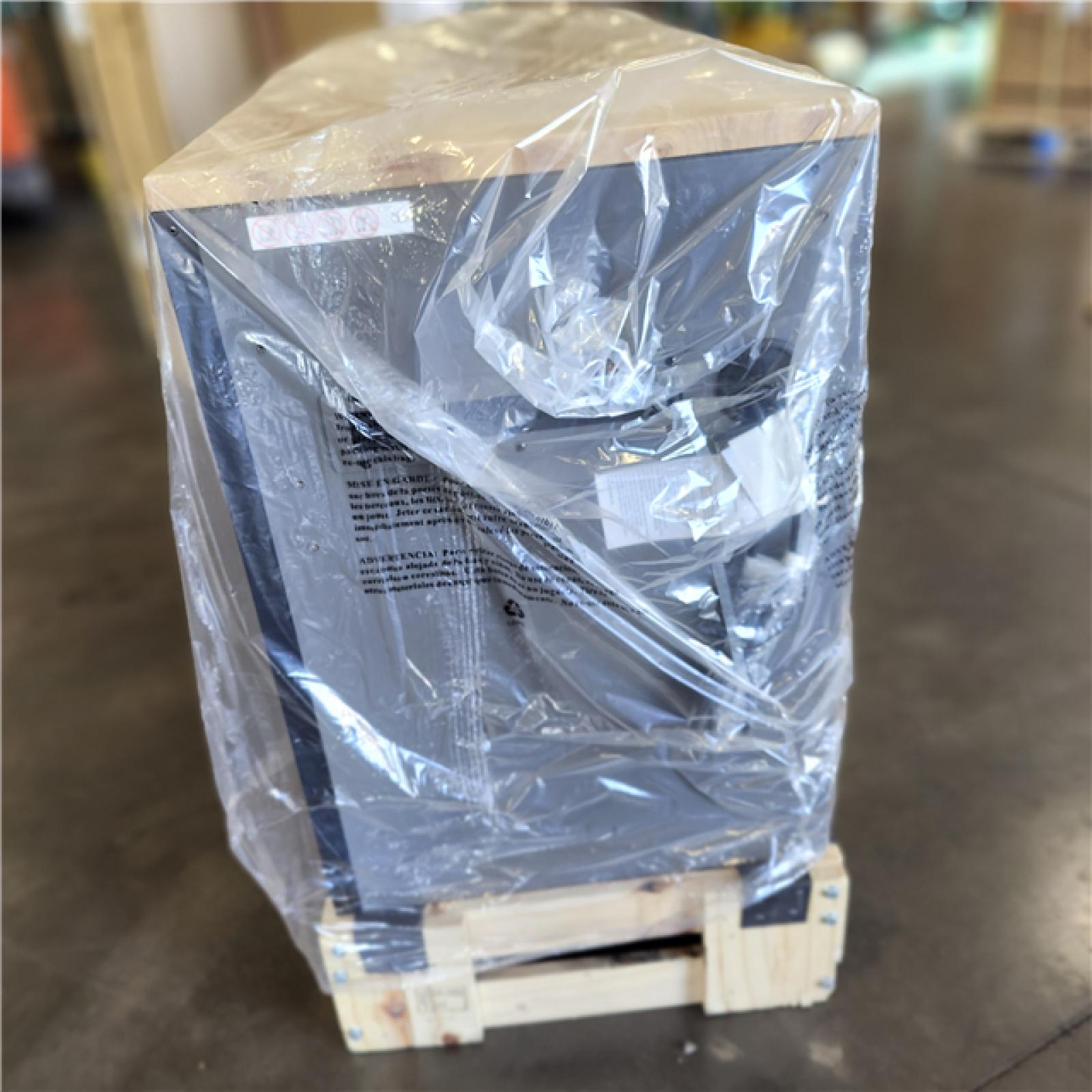 DALLAS LOCATION - Husky Heavy Duty 61 in. W x 23 in. D 15-Drawer Matte Gray Mobile Workbench Cabinet with Solid Wood Top