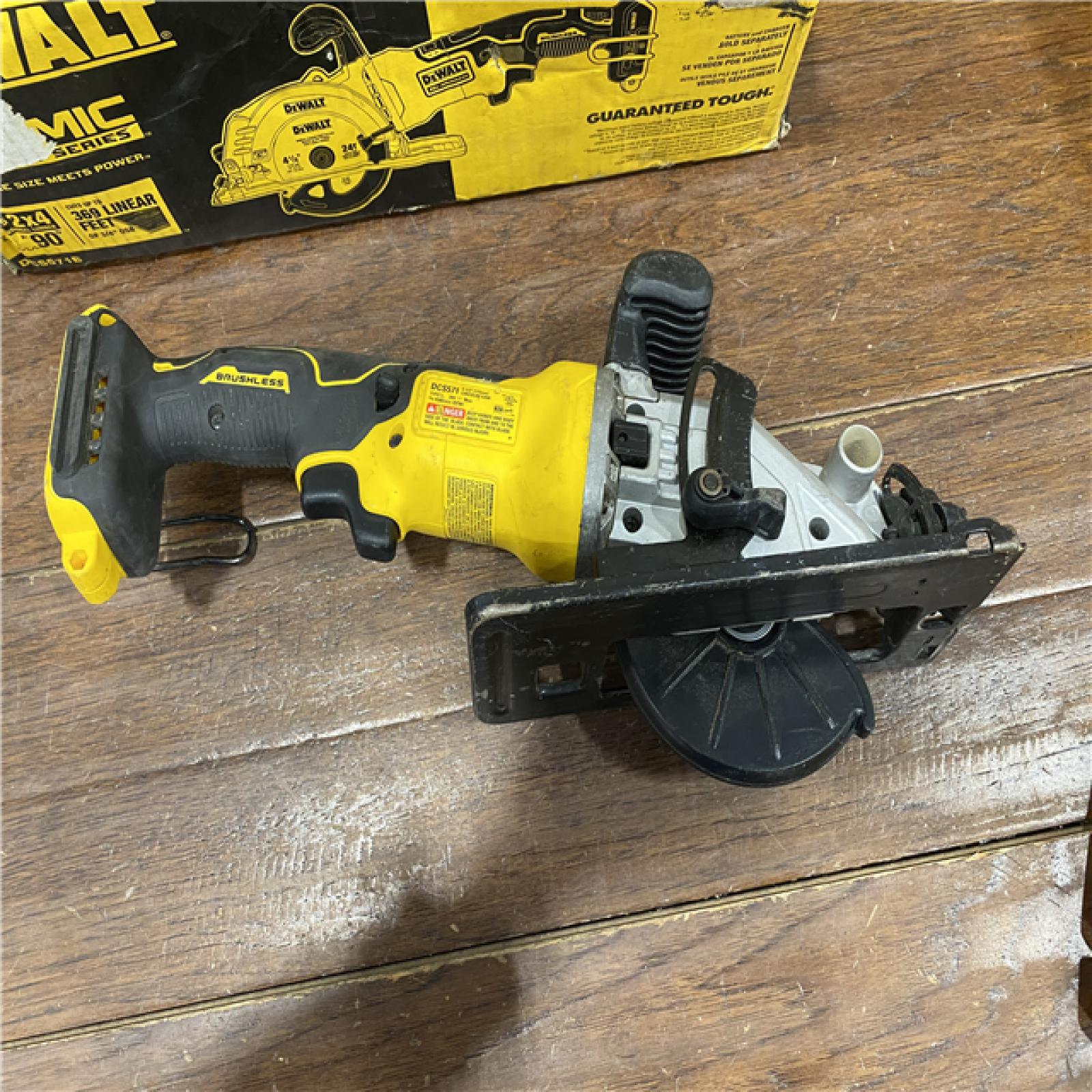 AS-IS DEWALT ATOMIC 20V MAX Cordless Brushless 4-1/2 in. Circular Saw (Tool Only)