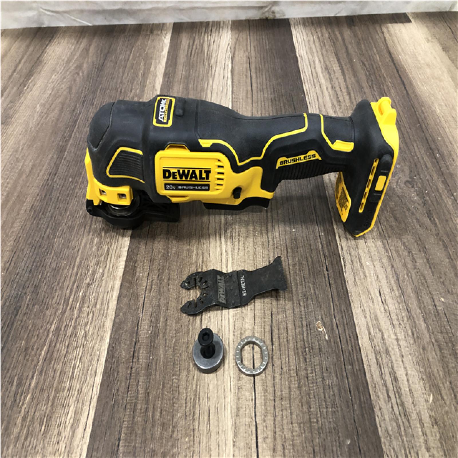 AS-IS DEWALT ATOMIC 20V MAX Cordless Brushless Oscillating Multi Tool (Tool Only)