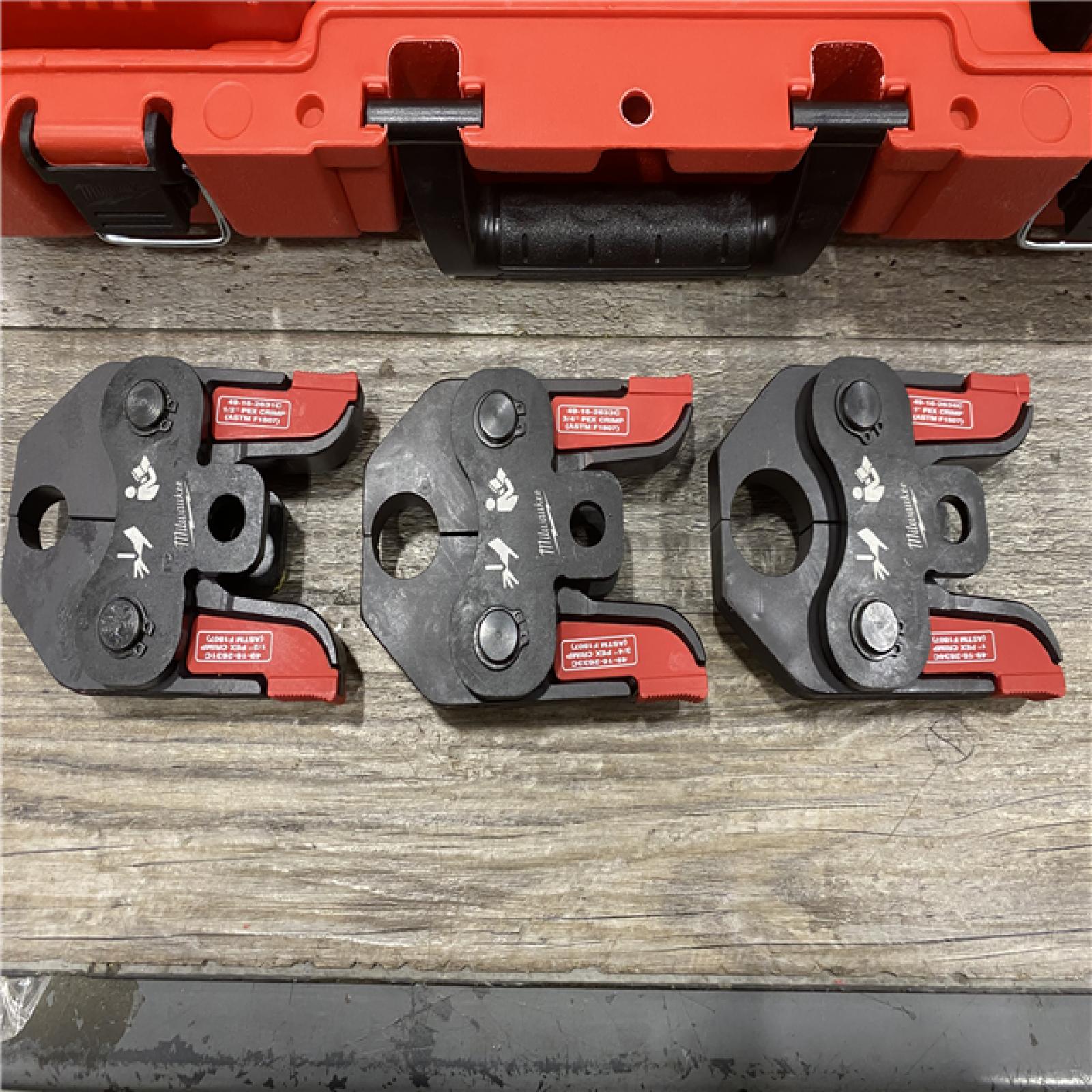 AS-IS Milwaukee 18V Lithium-Ion Cordless Short Throw Press Tool Kit