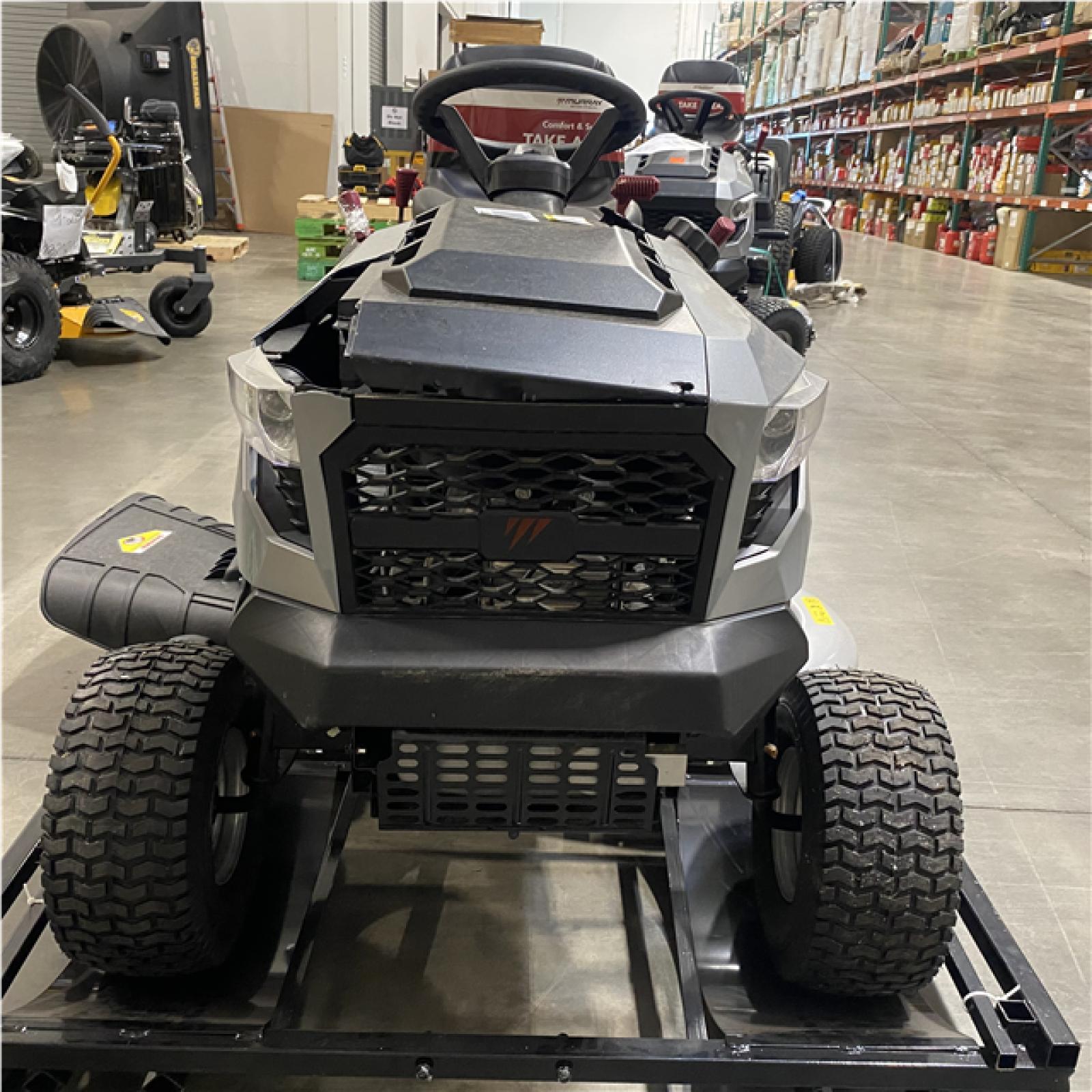 Dallas Location - As-Is Murray MT100 42 Riding Lawn Tractor