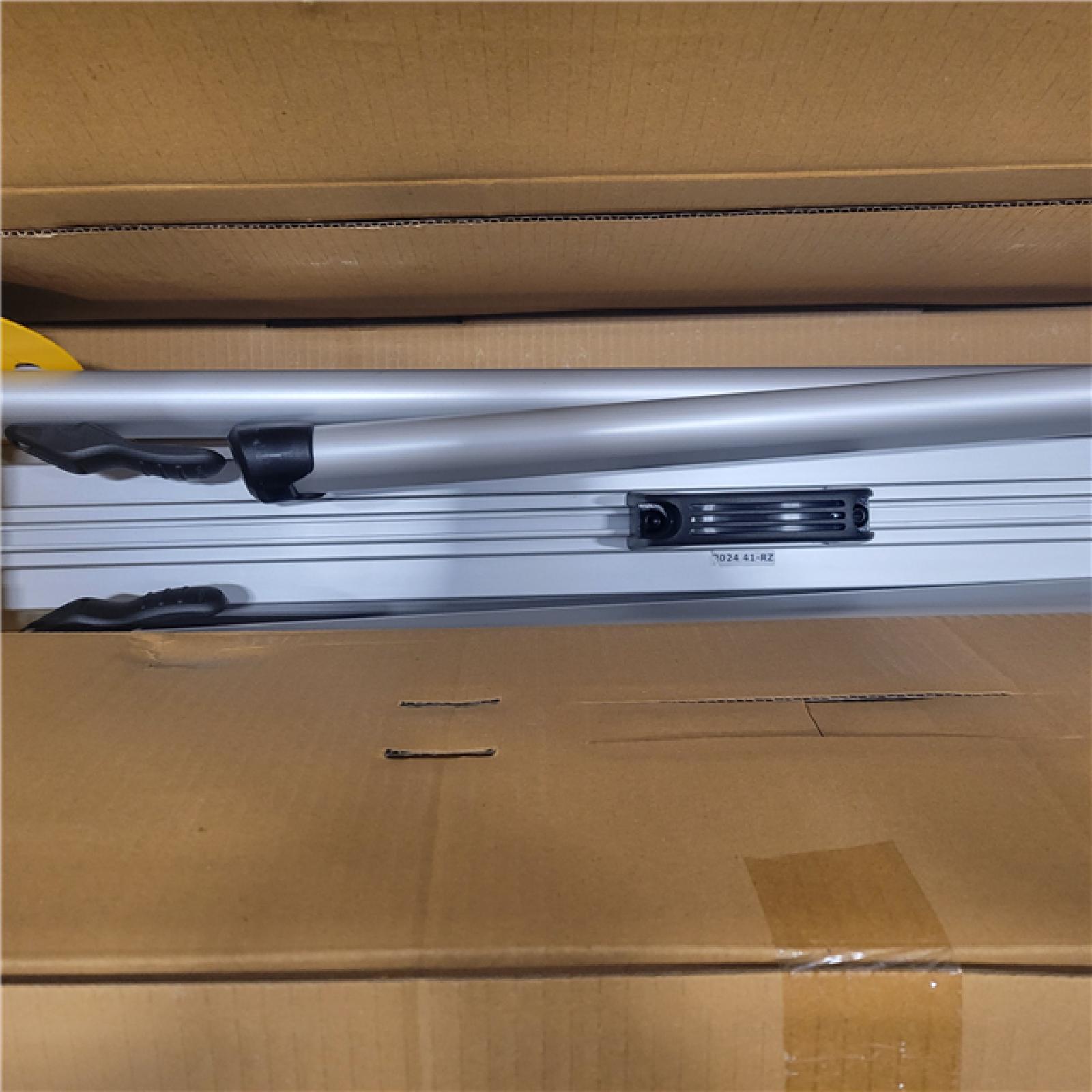 NEW! DEWALT Miter Saw Stand  Compact (DWX724)