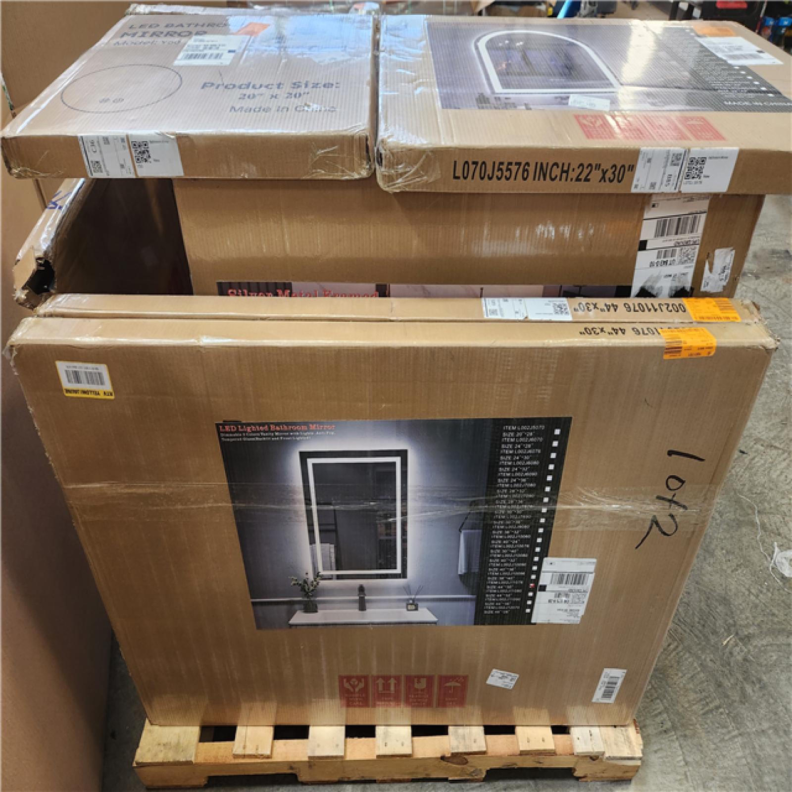 Phoenix NEW Mixed Wall Mirrors Pallet (17-Mirrors)