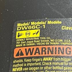 NEW - DEWALT Pneumatic 15-Degree Coil Corded Siding Nailer