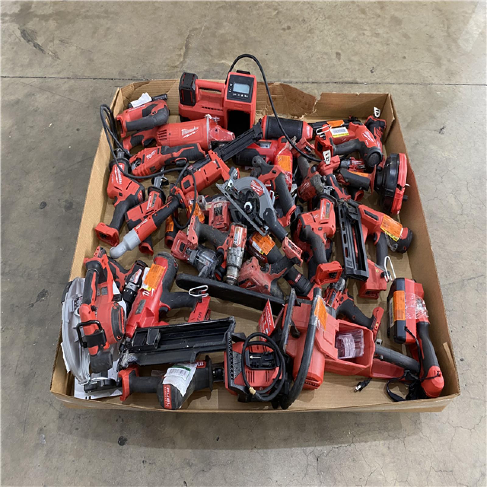 Houston Location AS IS - Tool Pallet