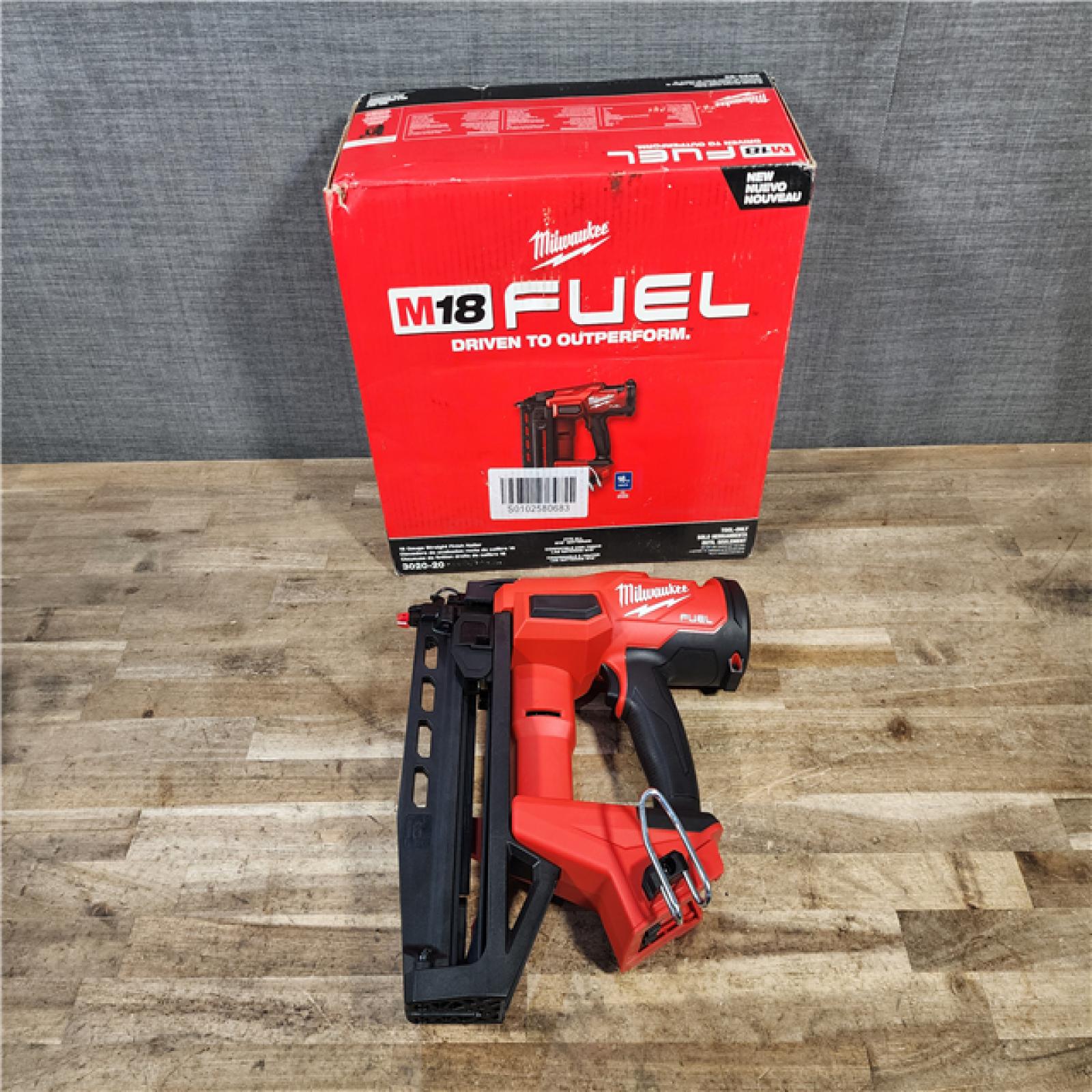 HOUSTON LOCATION - AS-IS (APPEARS LIKE NEW) Milwaukee FUEL 18-Volt Lithium-Ion Brushless Cordless Gen ll 16-Gauge Straight Finish Nailer (Tool Only)