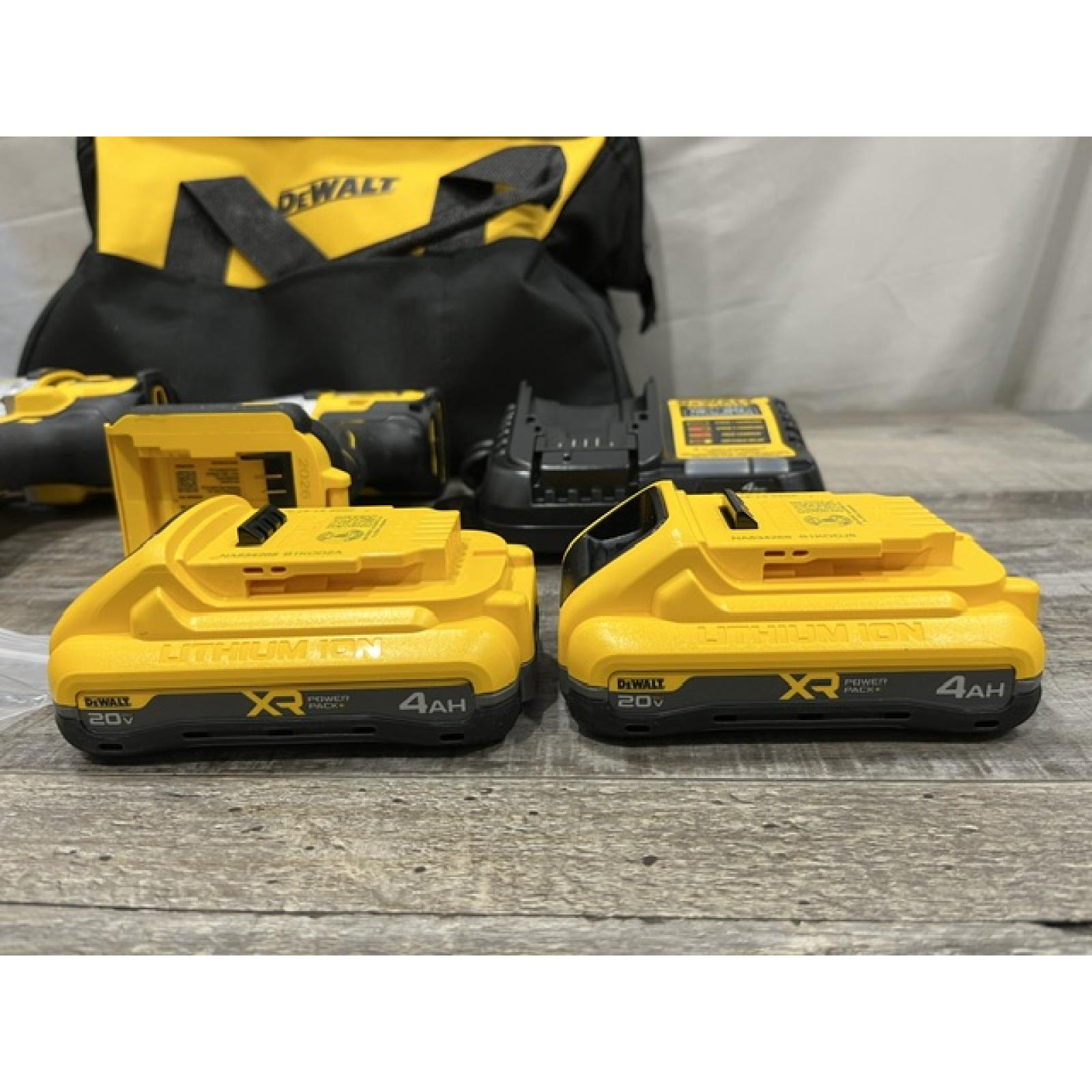 AS-IS DEWALT 20V XR Lithium-Ion Cordless Brushless 1/2 in. Drill/Driver Kit