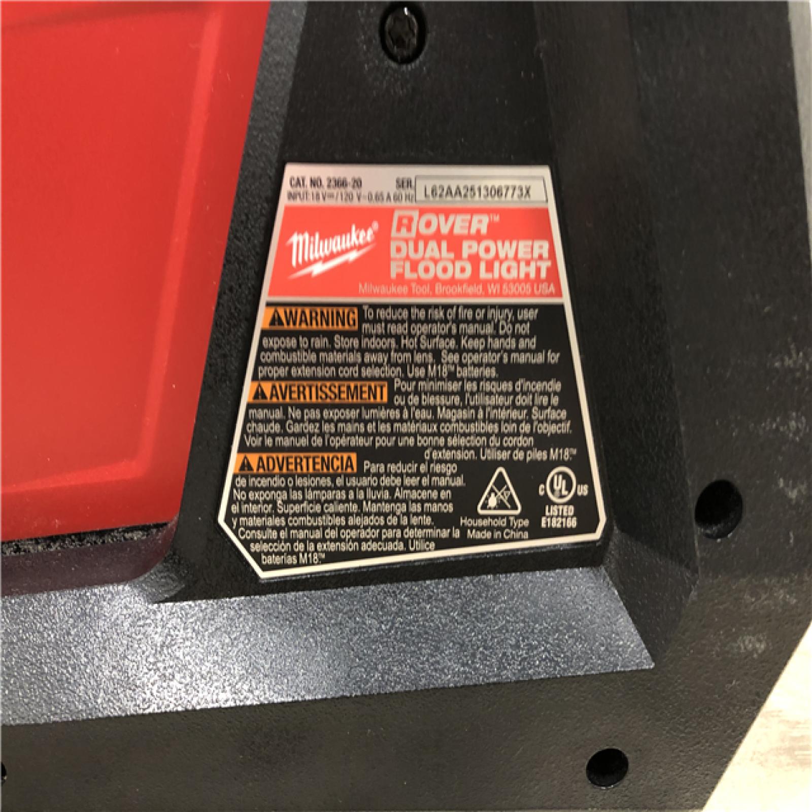 AS-IS Milwaukee M18 Cordless 4000 Lumens ROVER LED AC/DC Flood Light (Tool-Only)