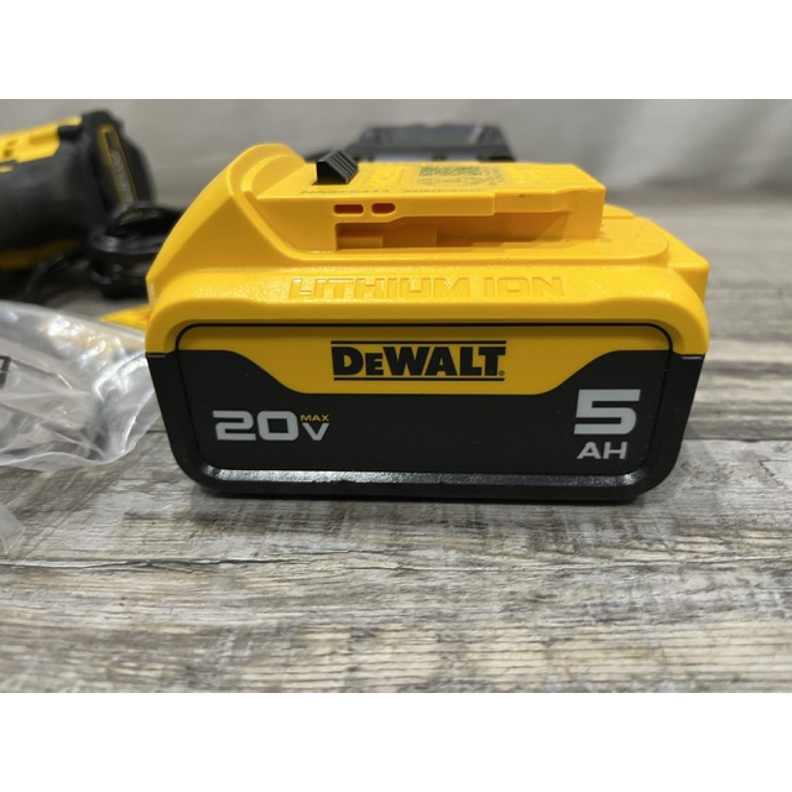 AS-IS DEWALT ATOMIC 20V Lithium-Ion Cordless 1/2 in. Hammer Drill Kit