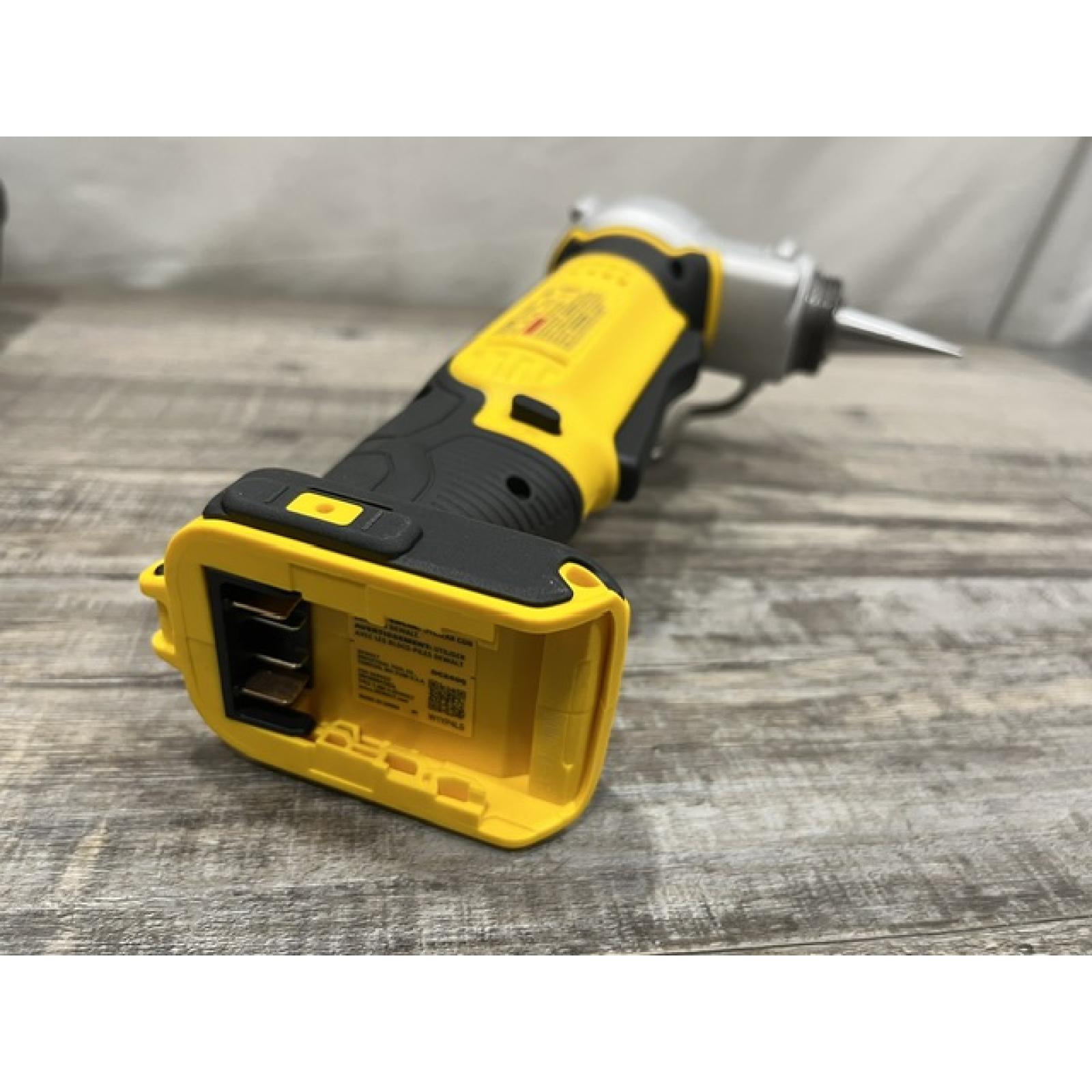 AS-IS DEWALT 20V MAX Cordless 1 in. PEX Expansion Tool Kit