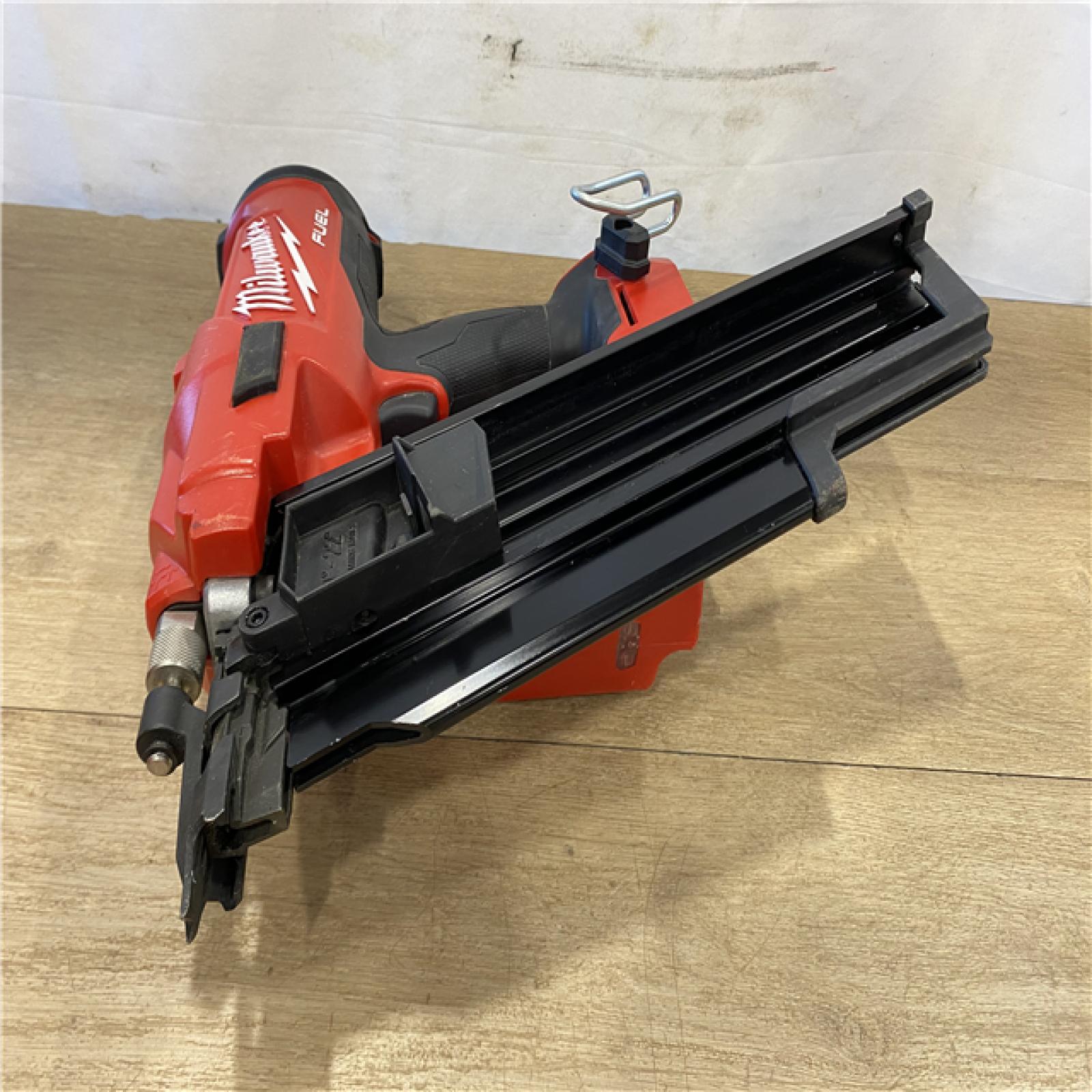 AS-IS Milwaukee FUEL 3-1/2 in. 18-Volt 21-Degree Lithium-Ion Brushless Cordless Framing Nailer (Tool-Only)