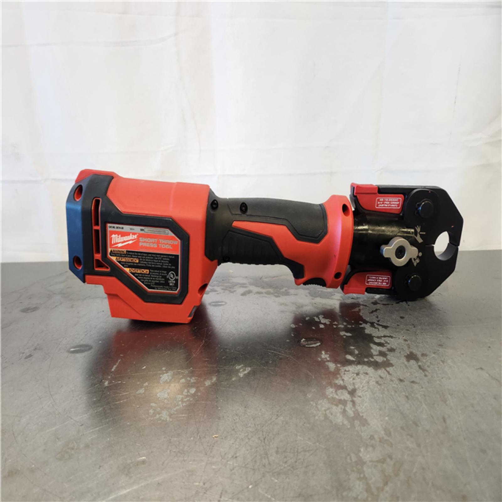 AS-IS- Milwaukee-M18 Short Throw Press Tool Kit W/ PEX Crimp Jaws