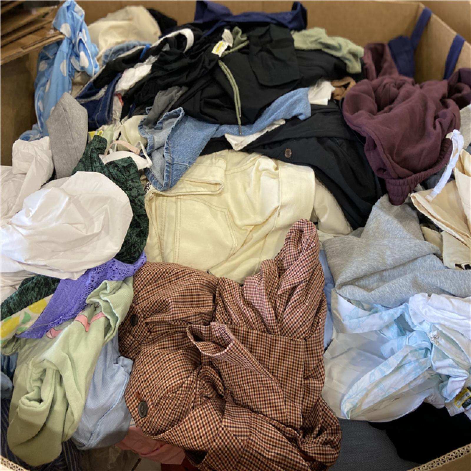 DALLAS LOCATION - BULLSEYE CLOTHING, HOME GOODS PALLET