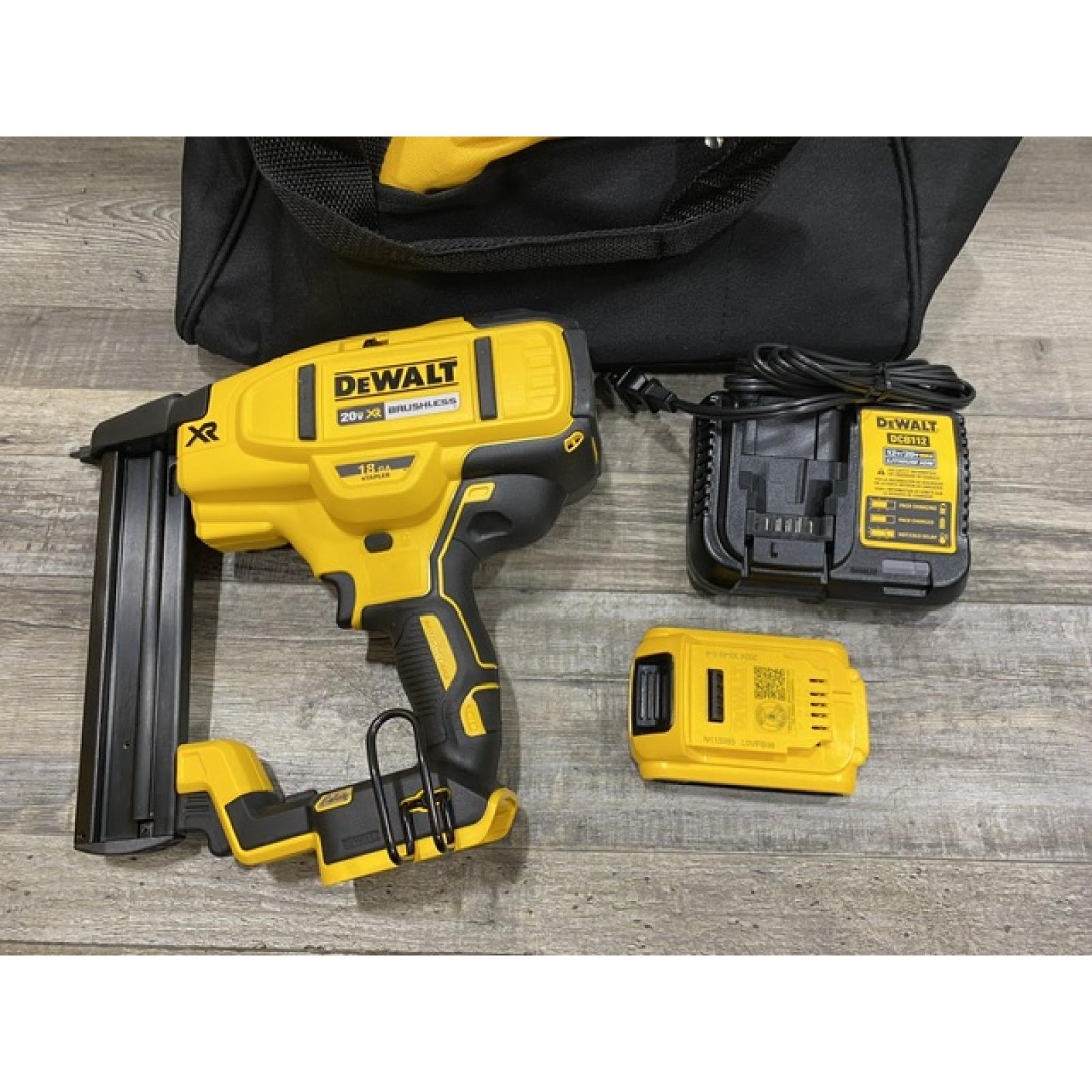 AS-IS DEWALT 20V MAX XR Lithium-Ion Cordless 18-Gauge Narrow Crown Stapler Kit