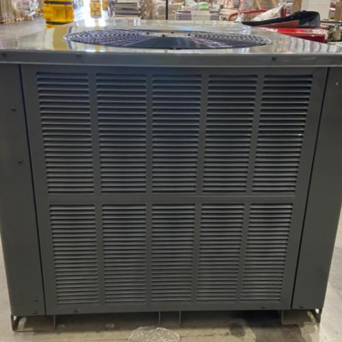 DALLAS LOCATION - Goodman 14 Seer Packaged Air Conditioner HVAC R-410A, 2.0 Ton