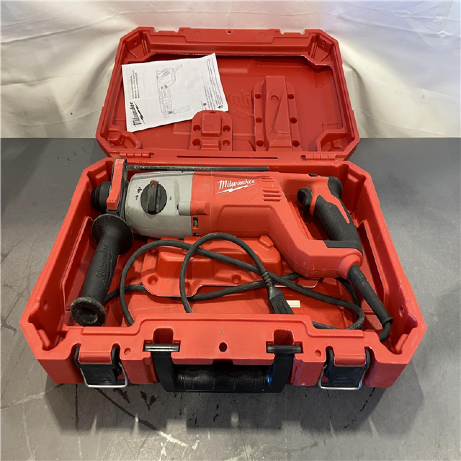 AS-IS - Milwaukee 8 Amp Corded 1 in. SDS D-Handle Rotary Hammer