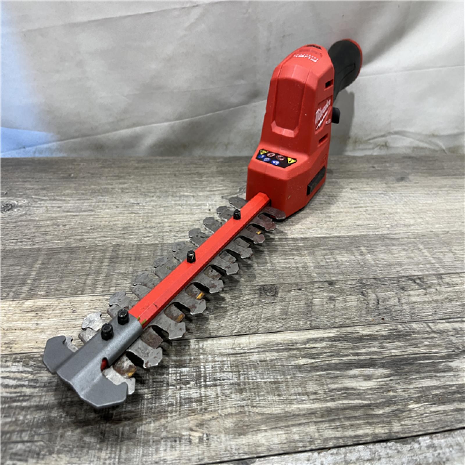 AS-IS Milwaukee FUEL 8 in. 12V Lithium-Ion Brushless Cordless Hedge Trimmer Kit