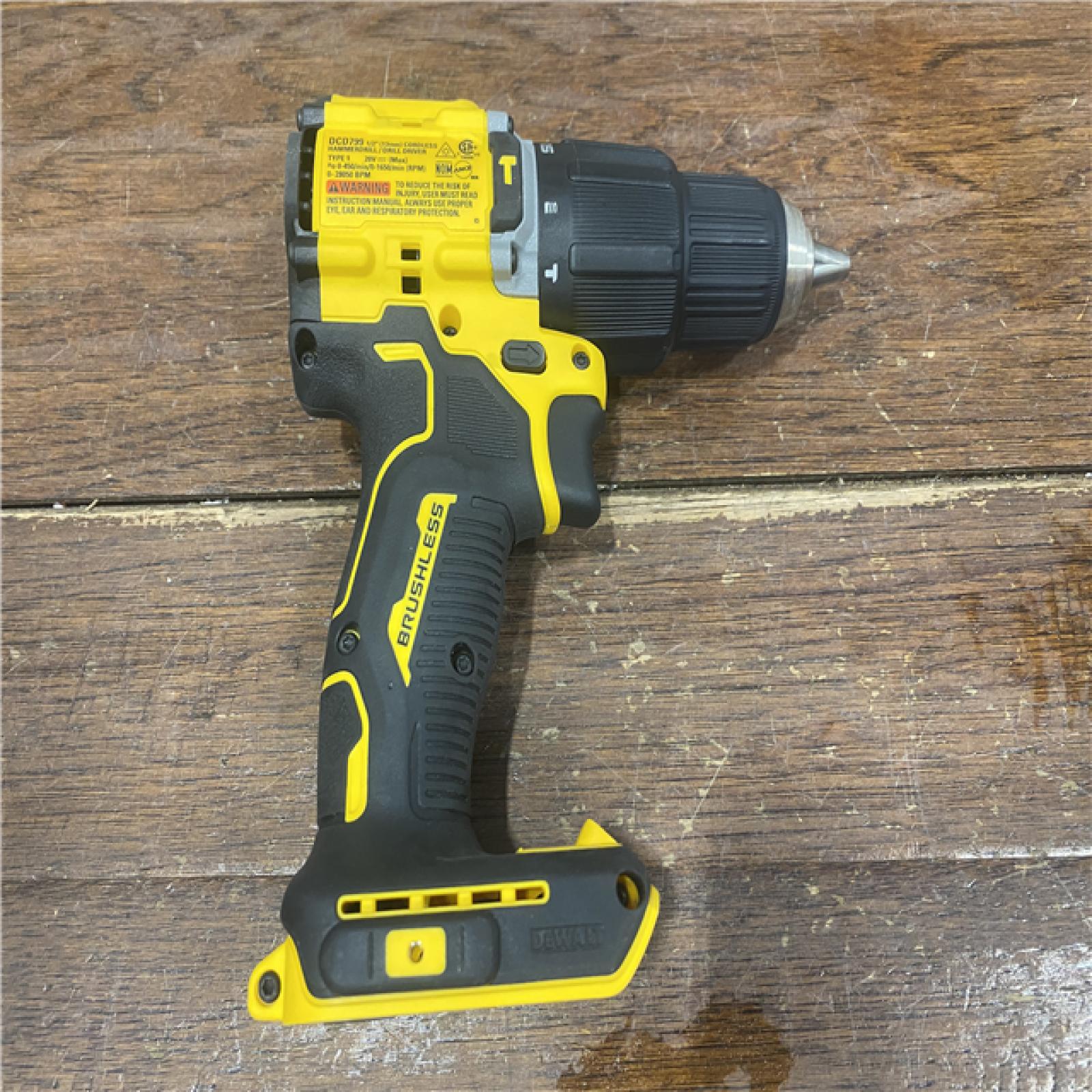 AS-IS DEWALT ATOMIC 20-Volt Lithium-Ion Cordless 1/2 in. Compact Hammer Drill with 3.0Ah Battery, Charger and Bag