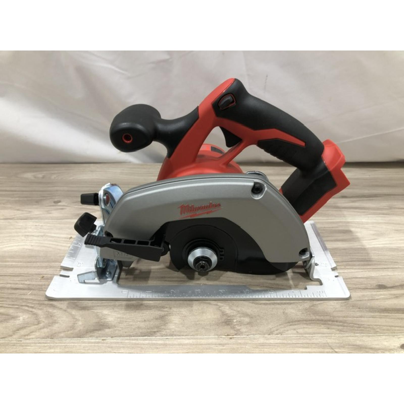 AS-IS Milwaukee 2630-20 M18 Cordless 6-1/2 Circular Saw (Bare Tool Only)