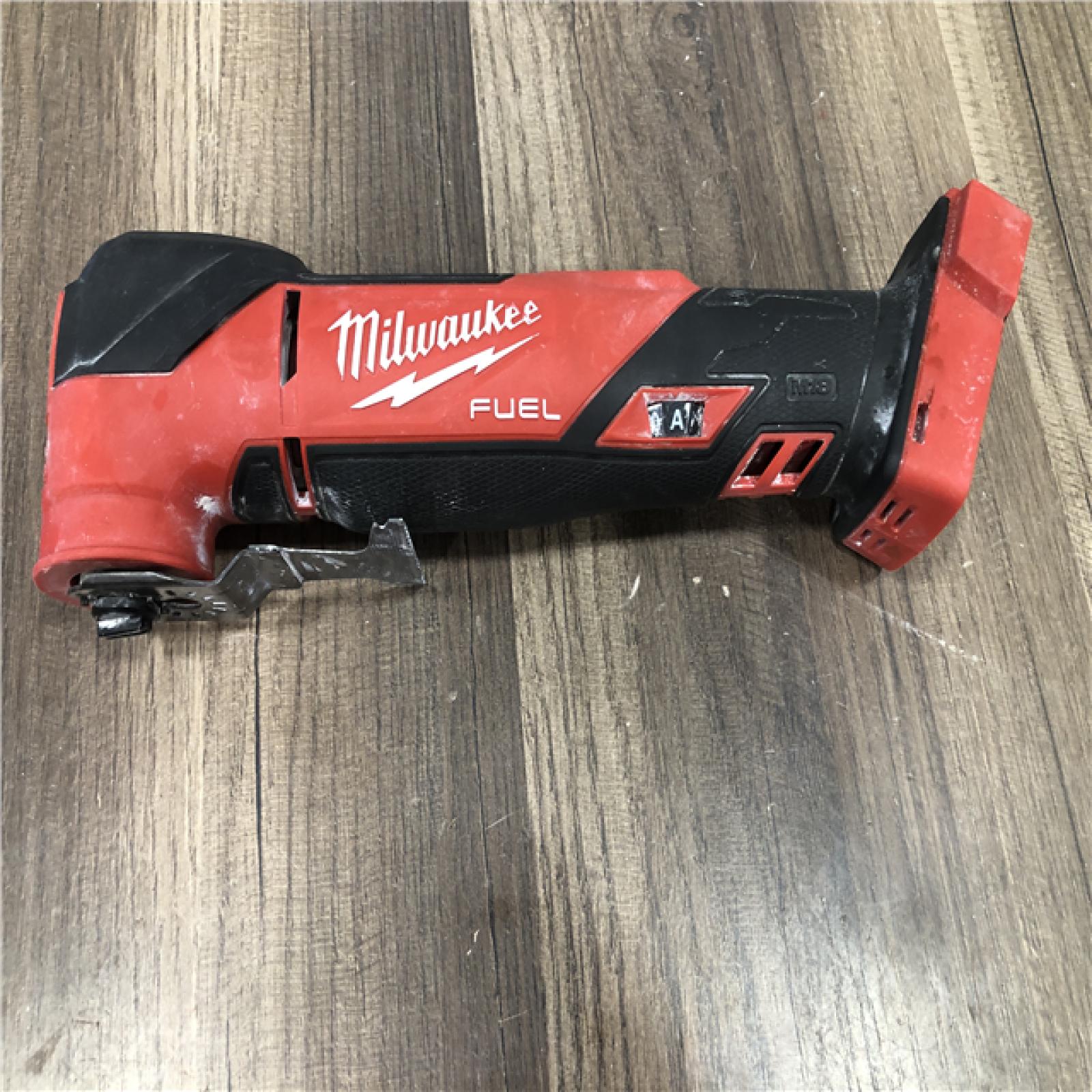 AS-IS Milwaukee FUEL 18V Lithium-Ion Cordless Brushless Oscillating Multi-Tool (Tool-Only)