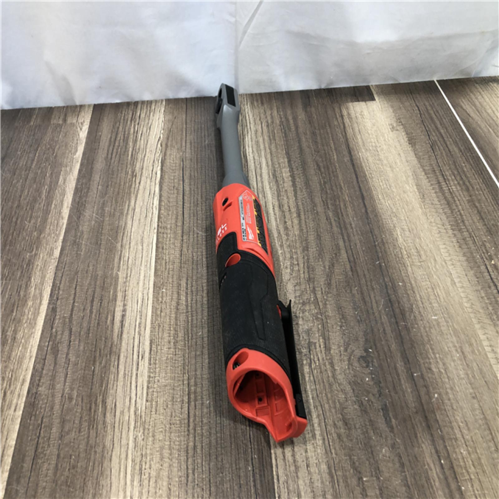 AS-IS Milwaukee FUEL INSIDER 12V Lithium-Ion Brushless Cordless 1/4 in. - 3/8 in. Extended Reach Box Ratchet (Tool-Only)