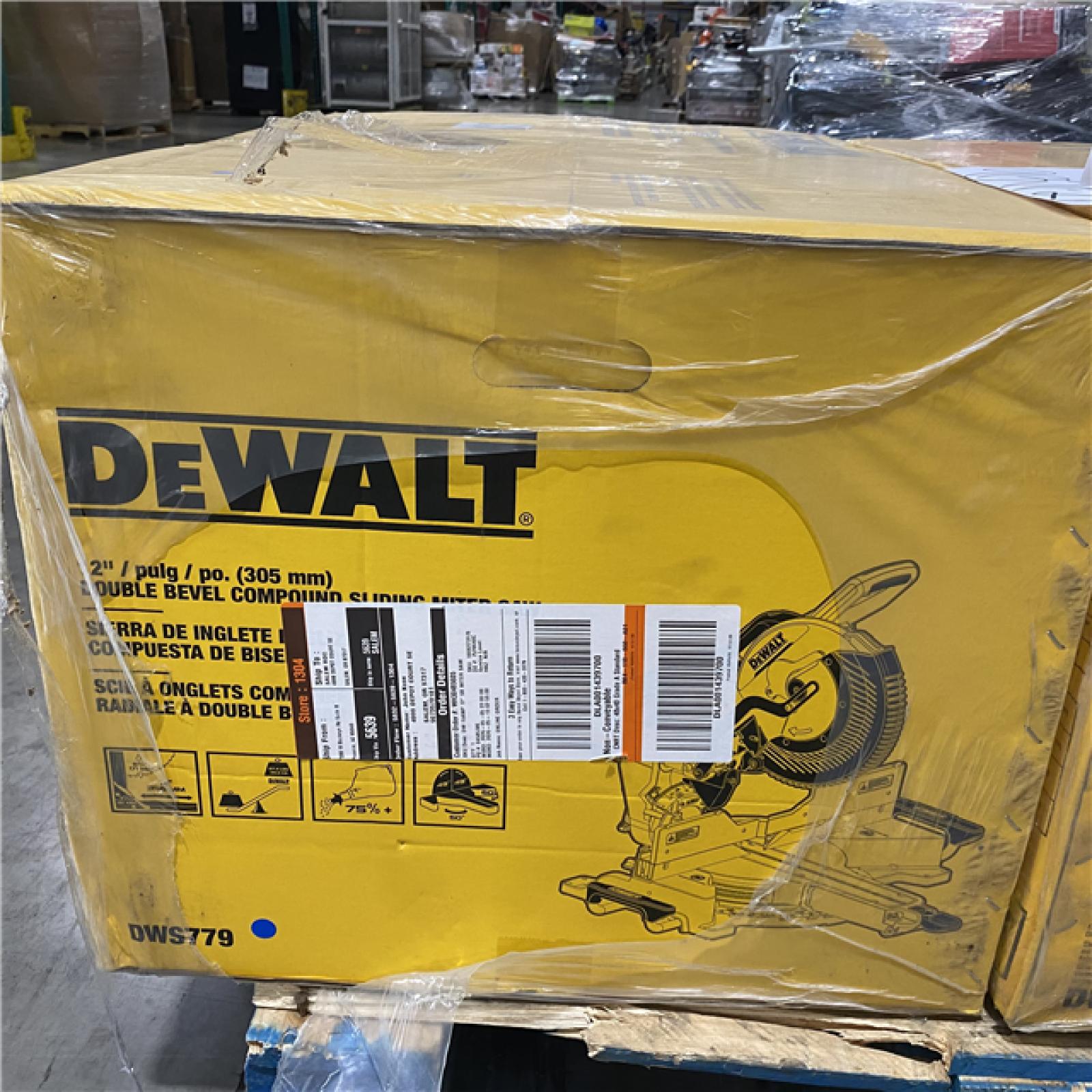 Dallas Location - NEW- DEWALT 15 Amp Corded 12 in. Double Bevel Sliding Compound Miter Saw