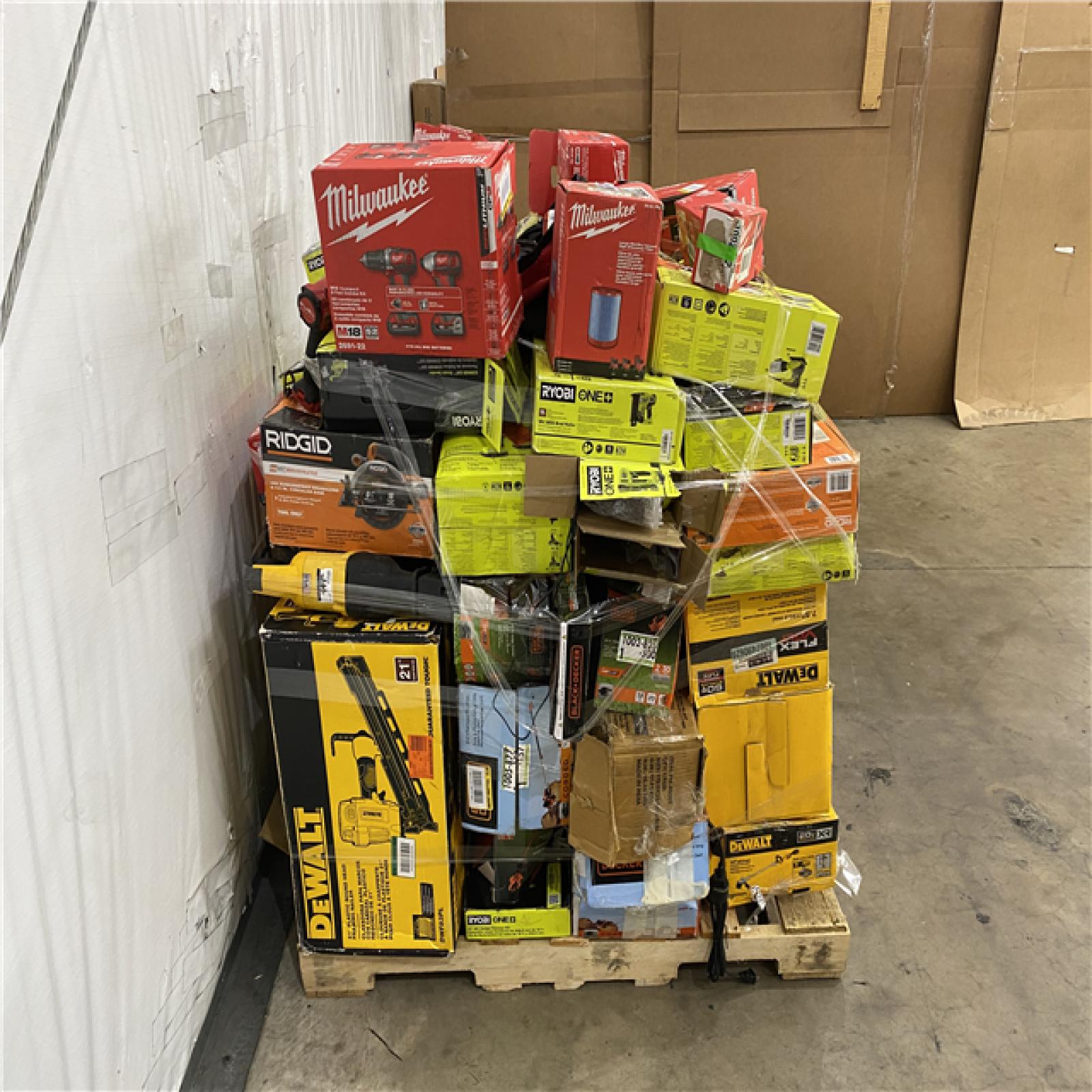 Houston Location AS IS - Tool Pallet