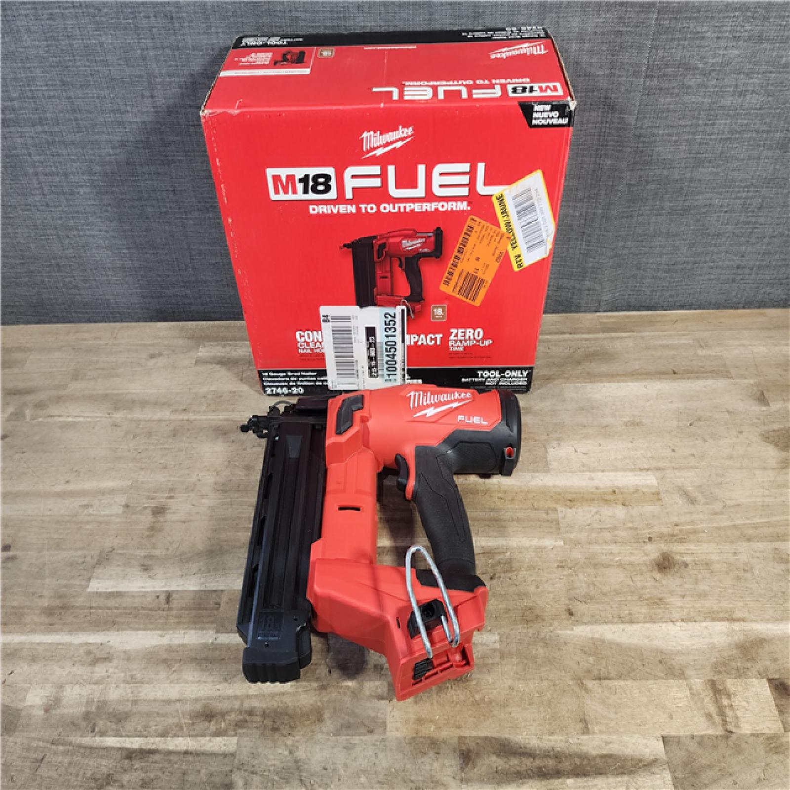 HOUSTON LOCATION - AS-IS Milwaukee M18 Fuel 18V Brushless 18-Gauge Brad Nailer 2746-20 (Bare Tool)