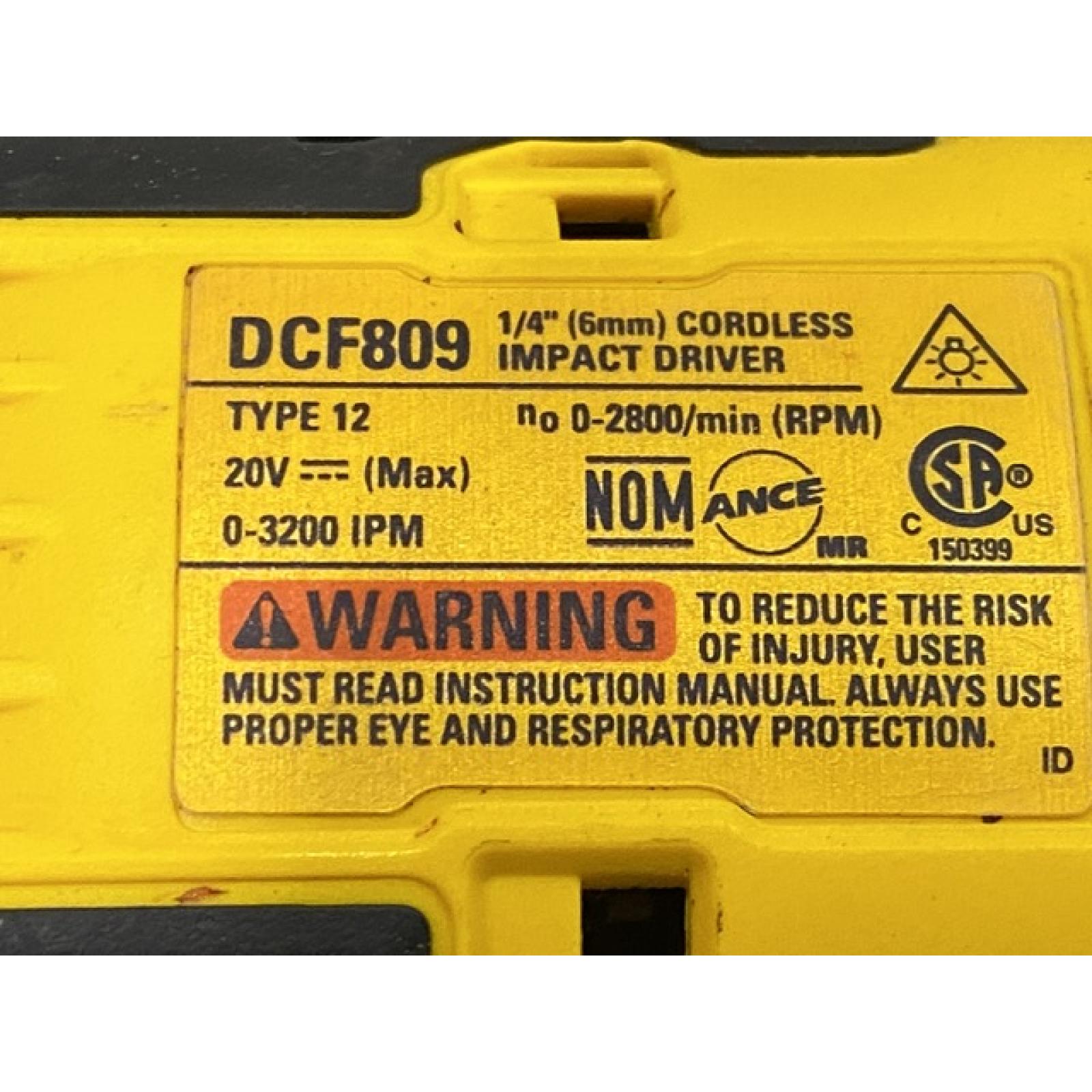 AS-IS DEWALT Atomic 20V Max Lithium-Ion Brushless Cordless Compact 1/4 in. Impact Driver Kit