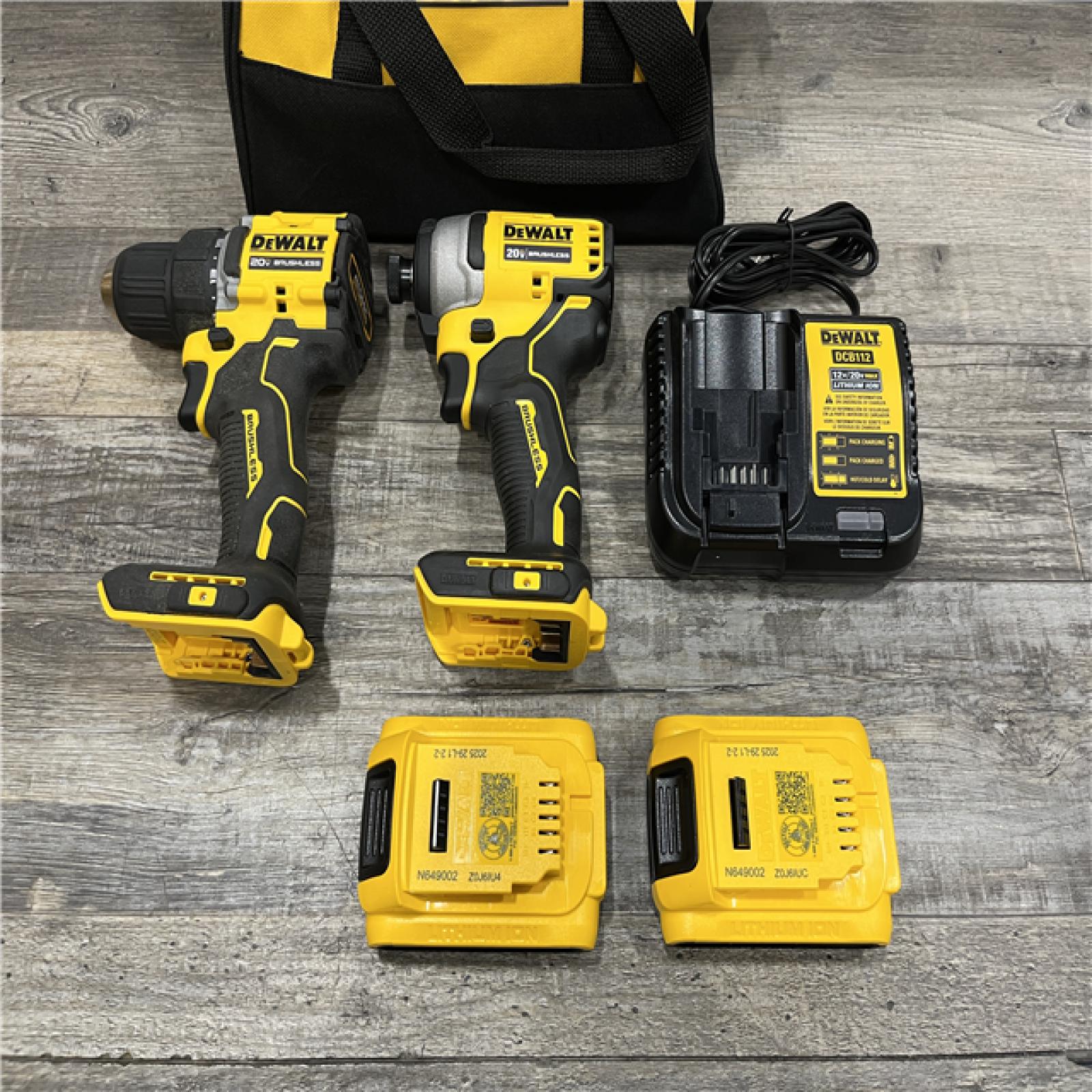 AS-IS DEWALT ATOMIC 20-Volt MAX Lithium-Ion Cordless Combo Kit