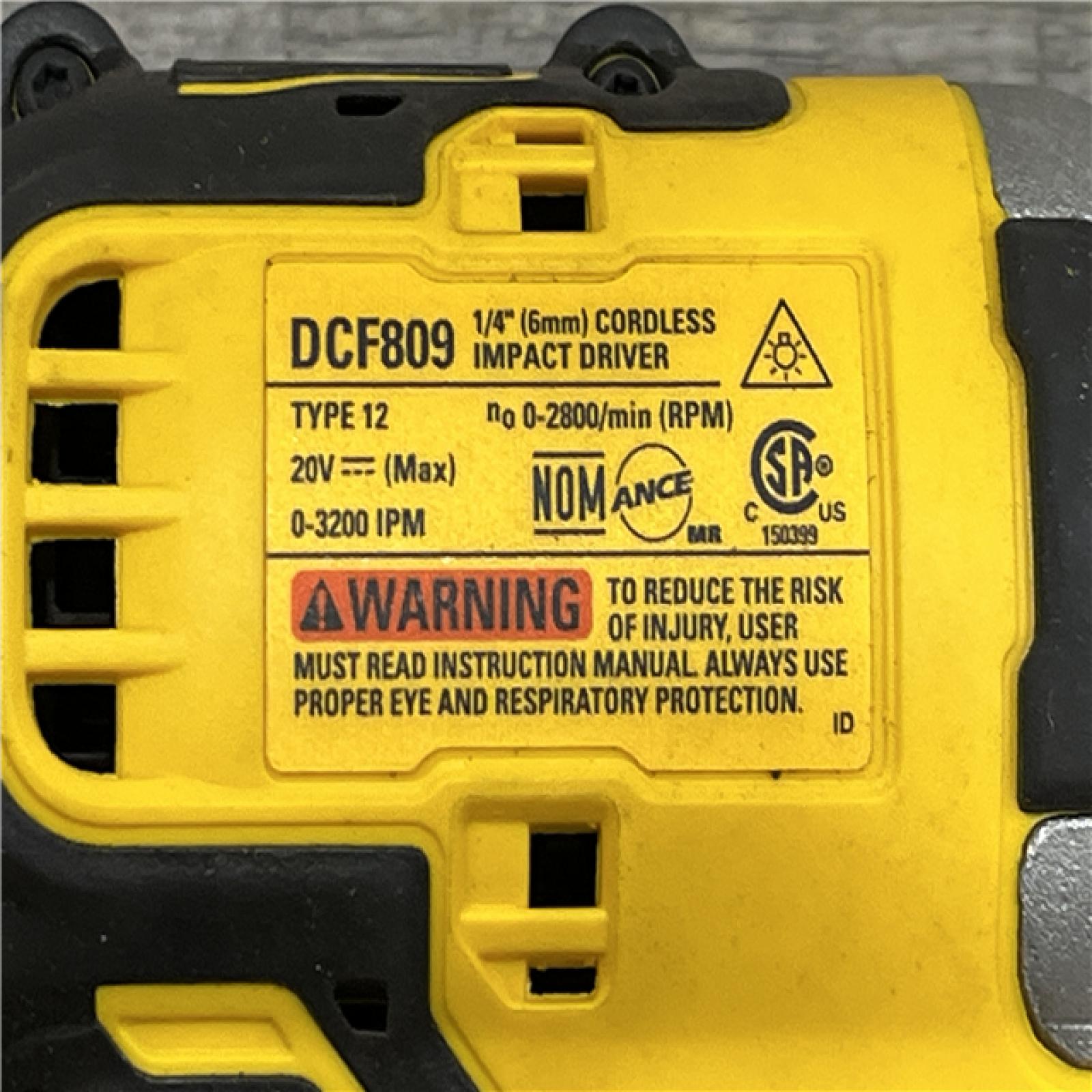 AS-IS DEWALT ATOMIC 20-Volt MAX Lithium-Ion Cordless Combo Kit