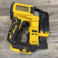 AS-IS DEWALT ATOMIC 20V MAX Lithium Ion Cordless 23 Gauge Pin Nailer Kit