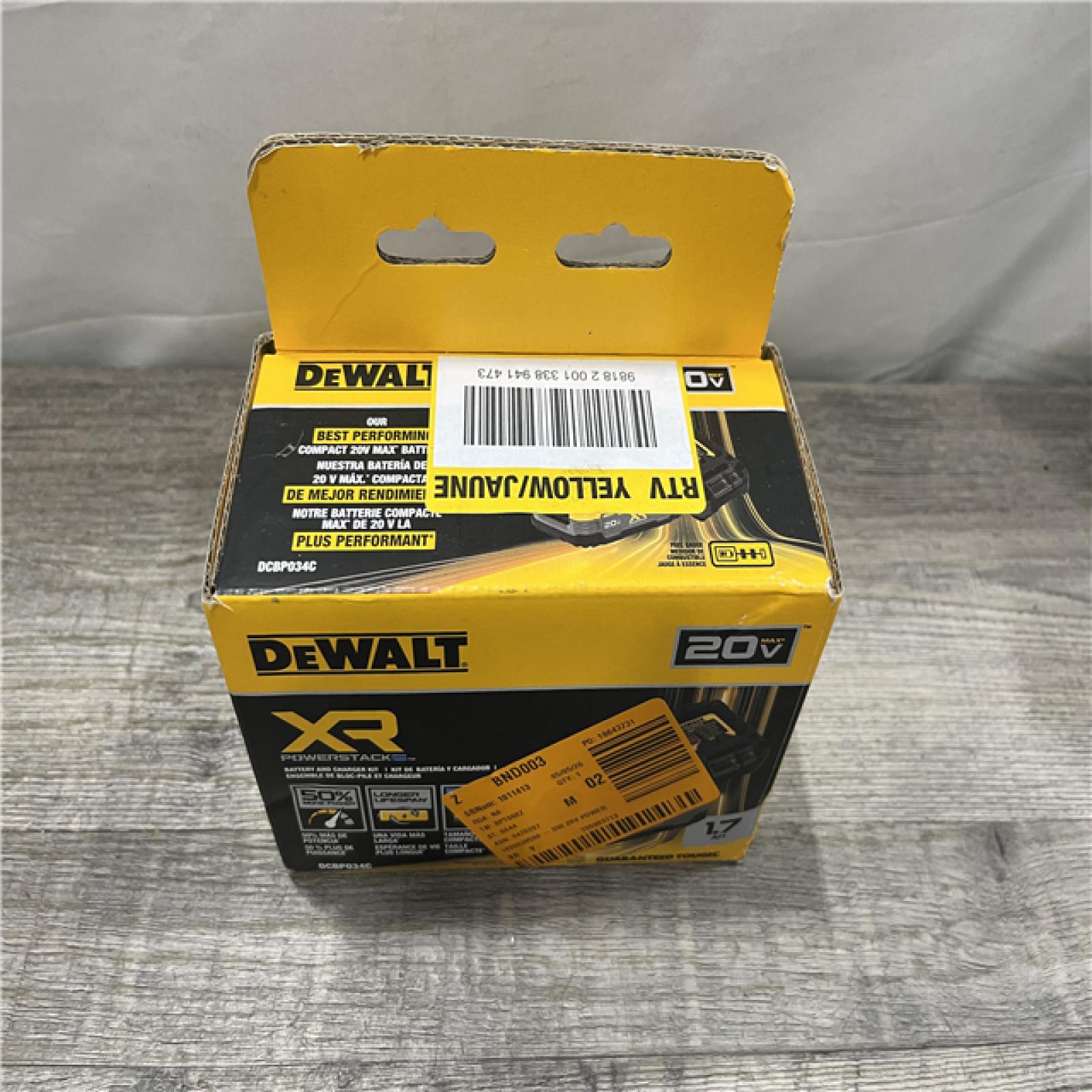 NEW - DEWALT 20V MAX XR POWERSTACK Lithium-Ion Battery Starter Kit with 1.7Ah Battery and Charger