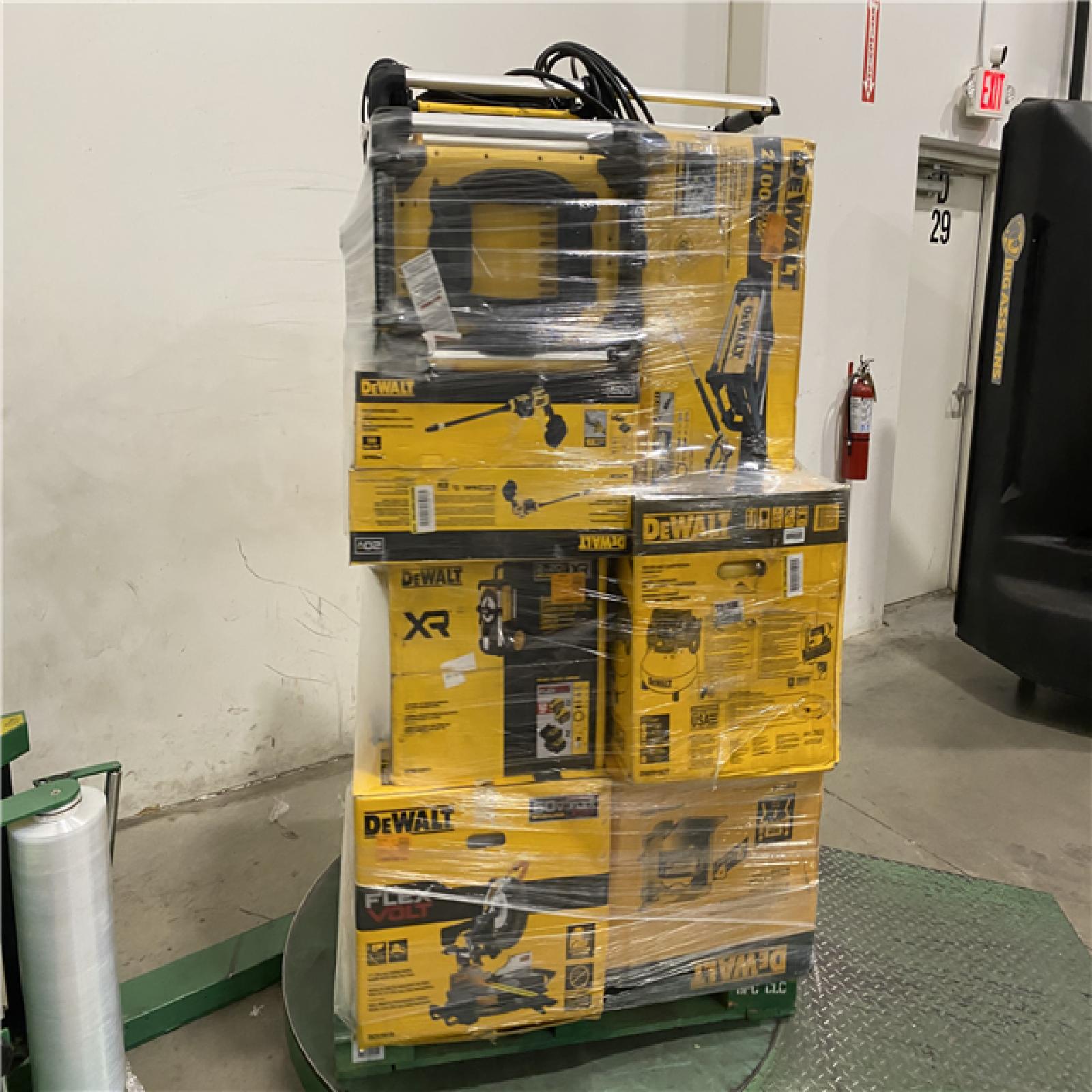 DALLAS LOCATION - AS-IS TOOL PALLET