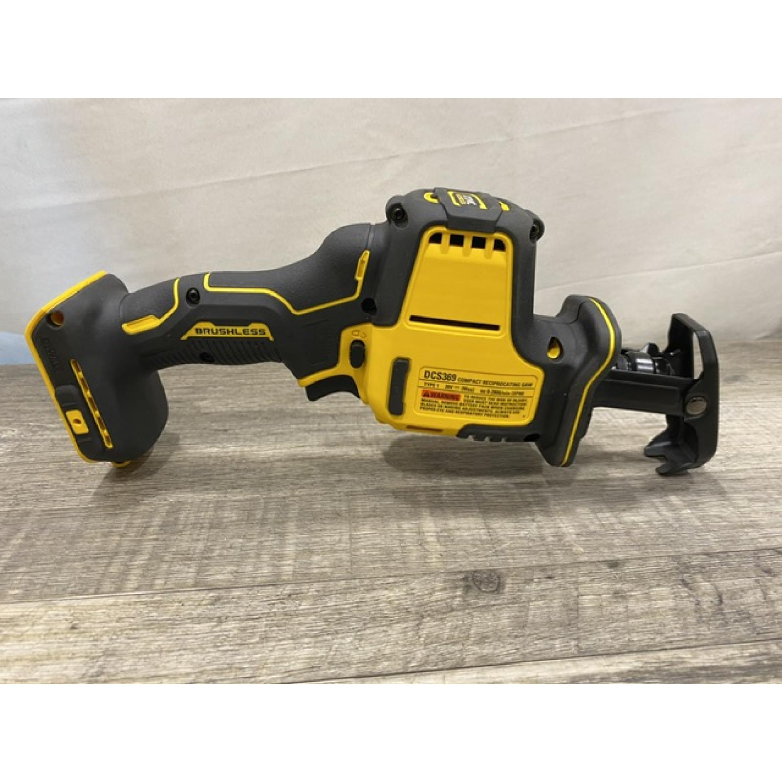 AS-IS DEWALT ATOMIC 20V MAX Cordless Brushless Compact Reciprocating Saw (Tool Only)